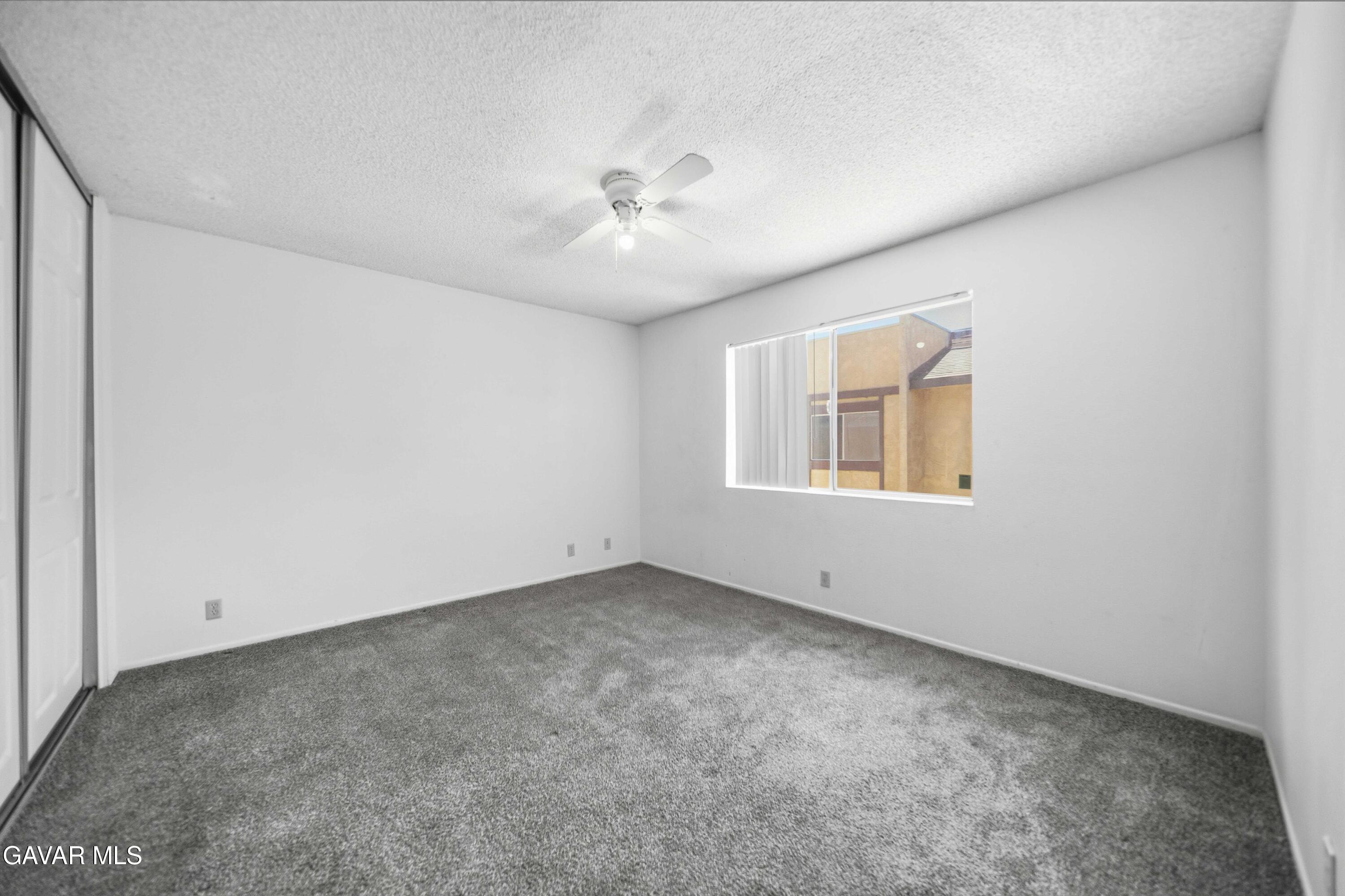 42935 15th, Unit 8 Property Photo 12