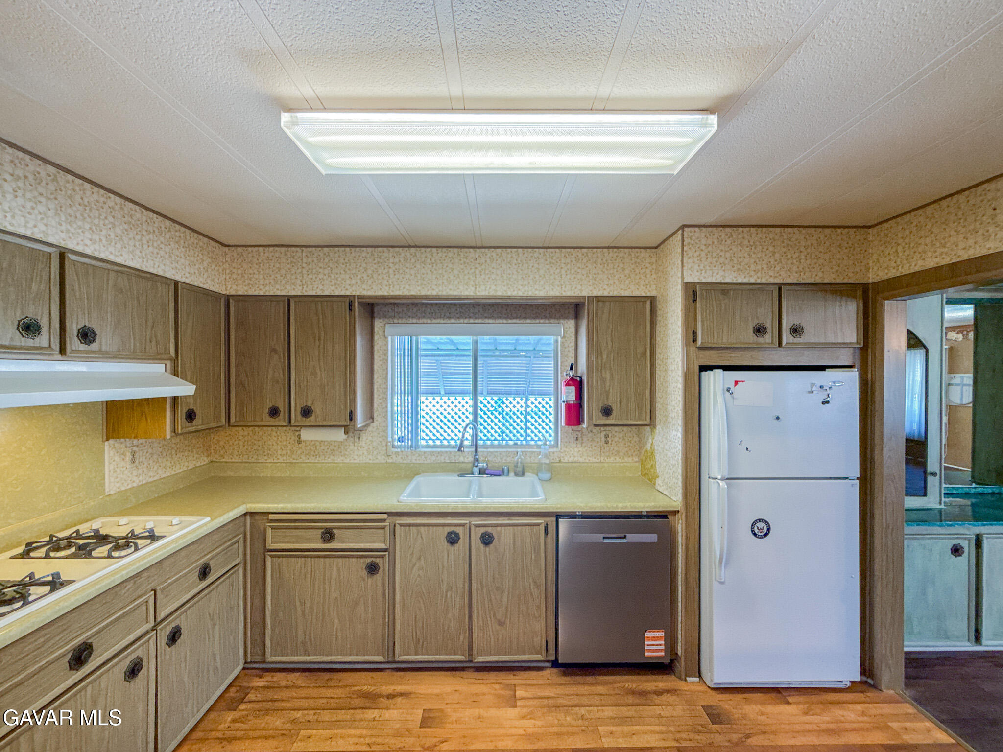 2550 E Avenue I, Spc 40 Property Photo 8