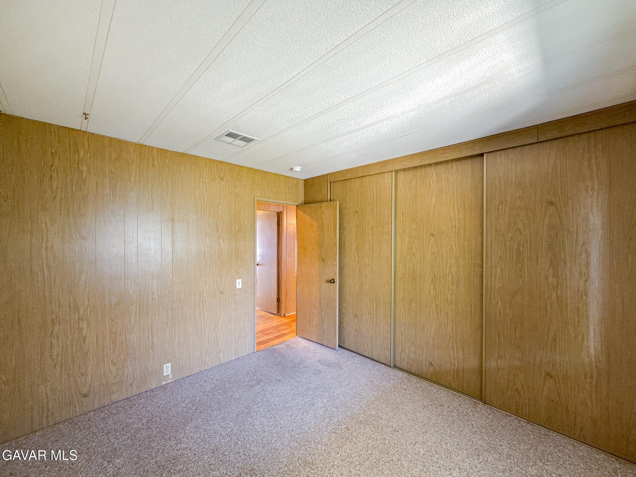 2550 E Avenue I, Spc 40 Property Photo 19