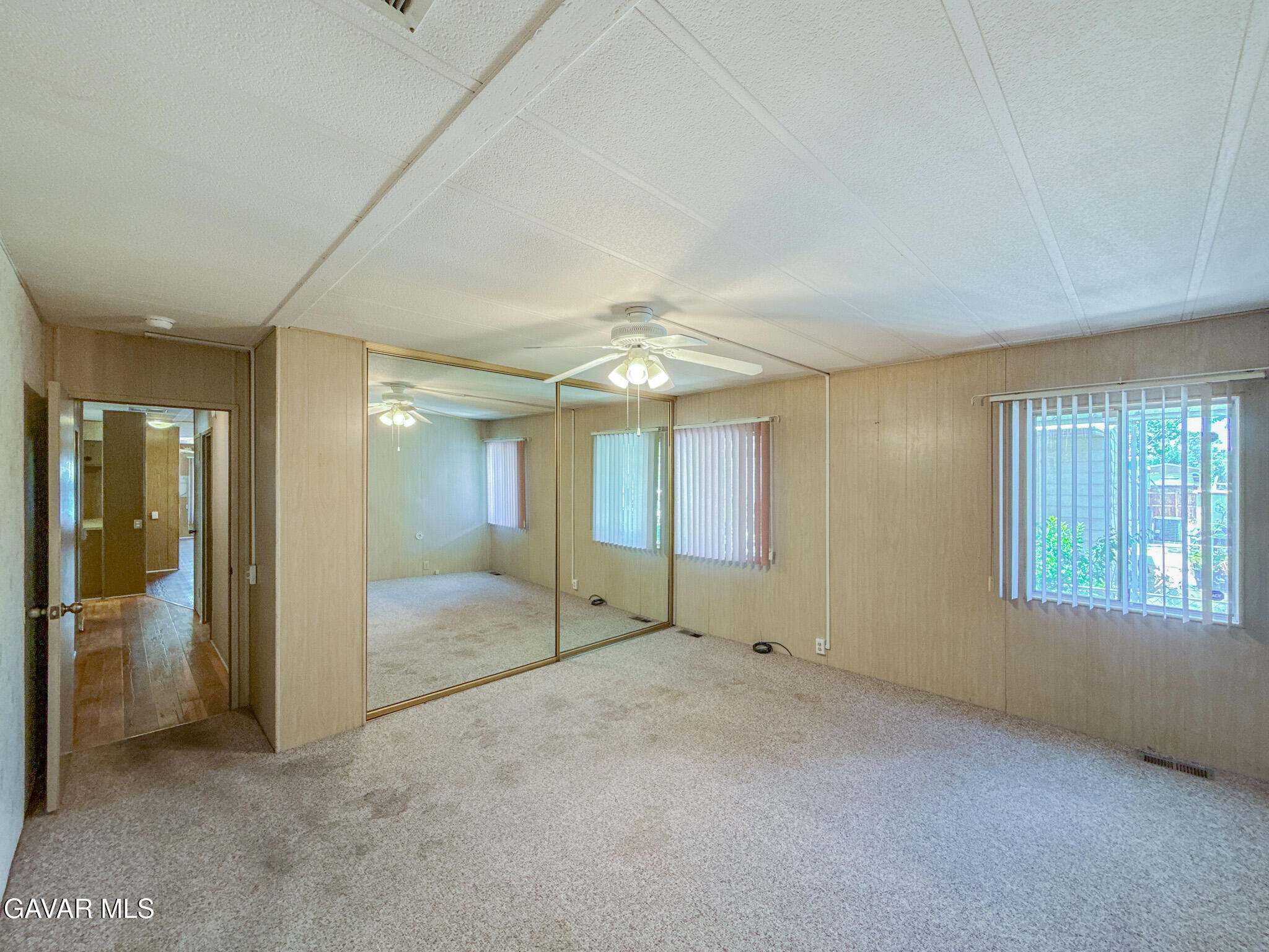 2550 E Avenue I, Spc 40 Property Photo 23
