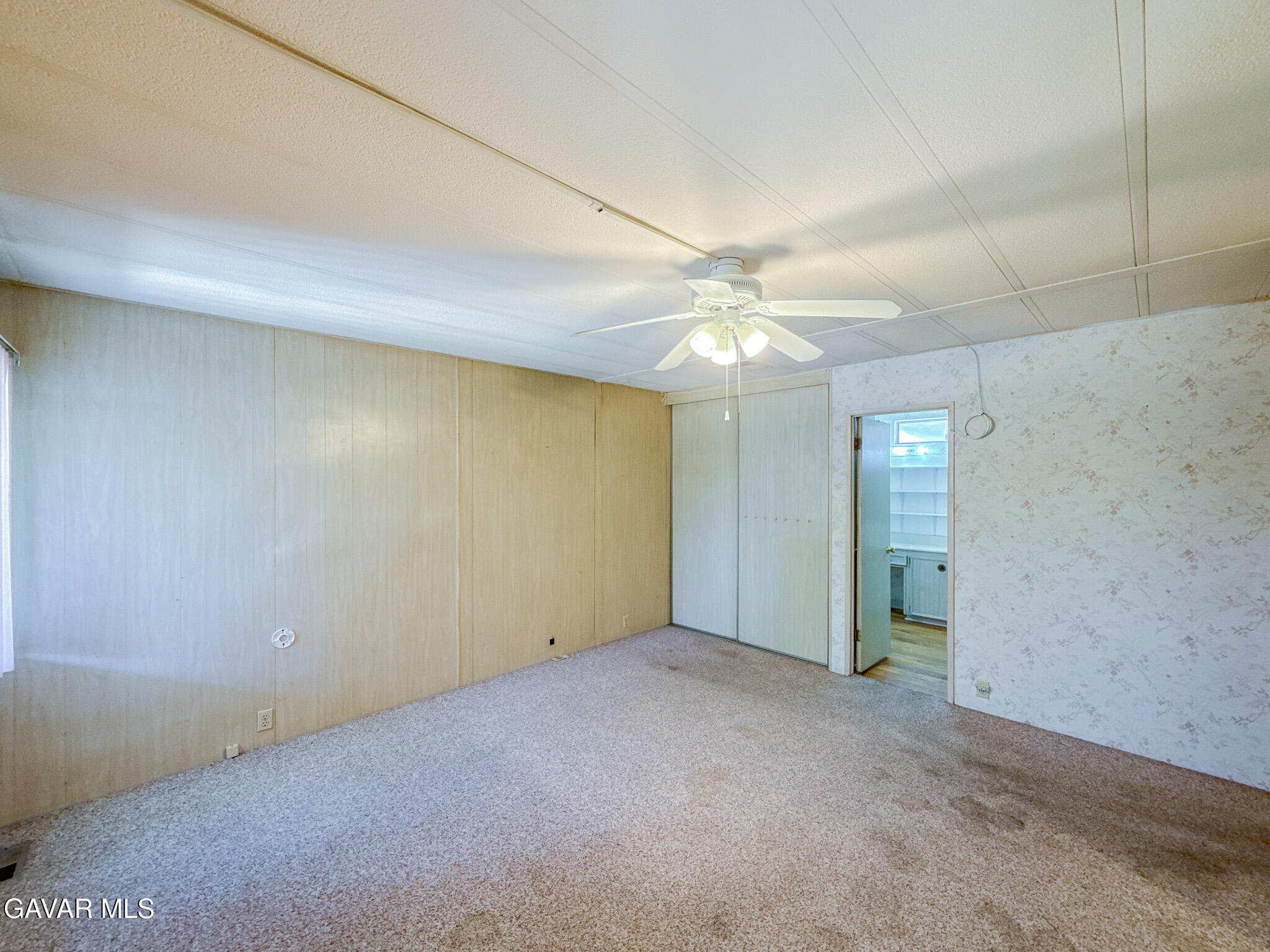 2550 E Avenue I, Spc 40 Property Photo 24