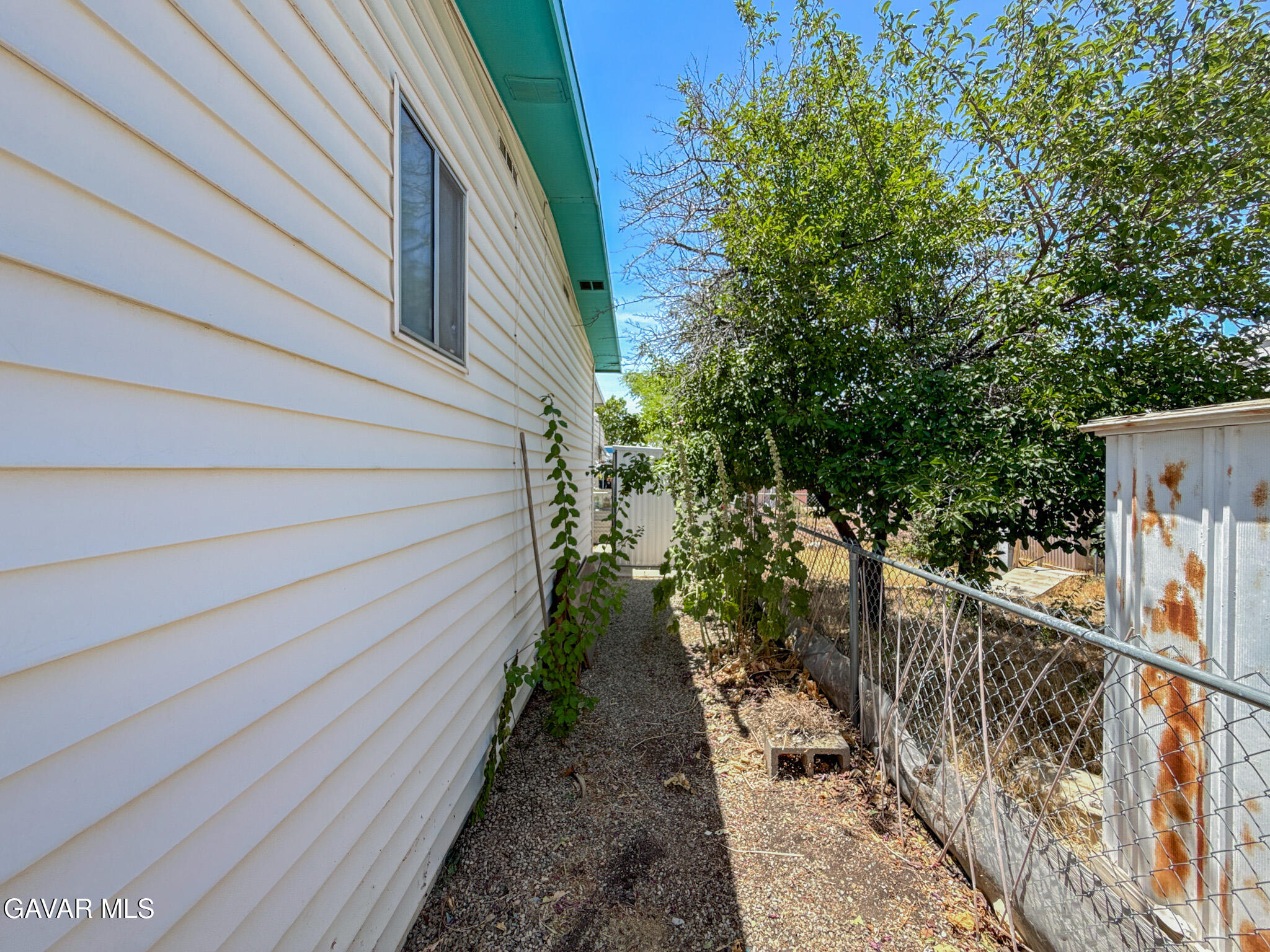 2550 E Avenue I, Spc 40 Property Photo 29
