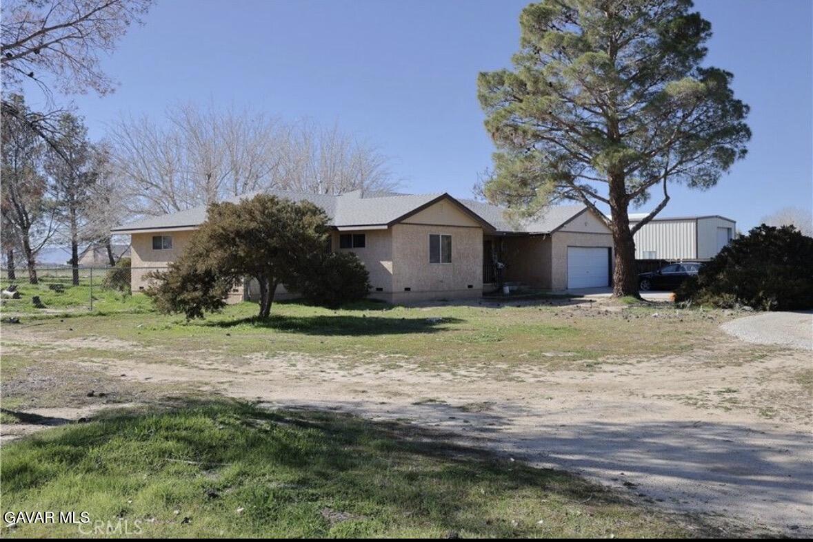 7540 W Avenue A Property Photo 2
