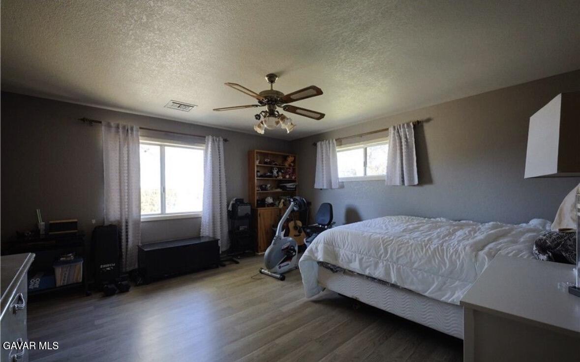 7540 W Avenue A Property Photo 7