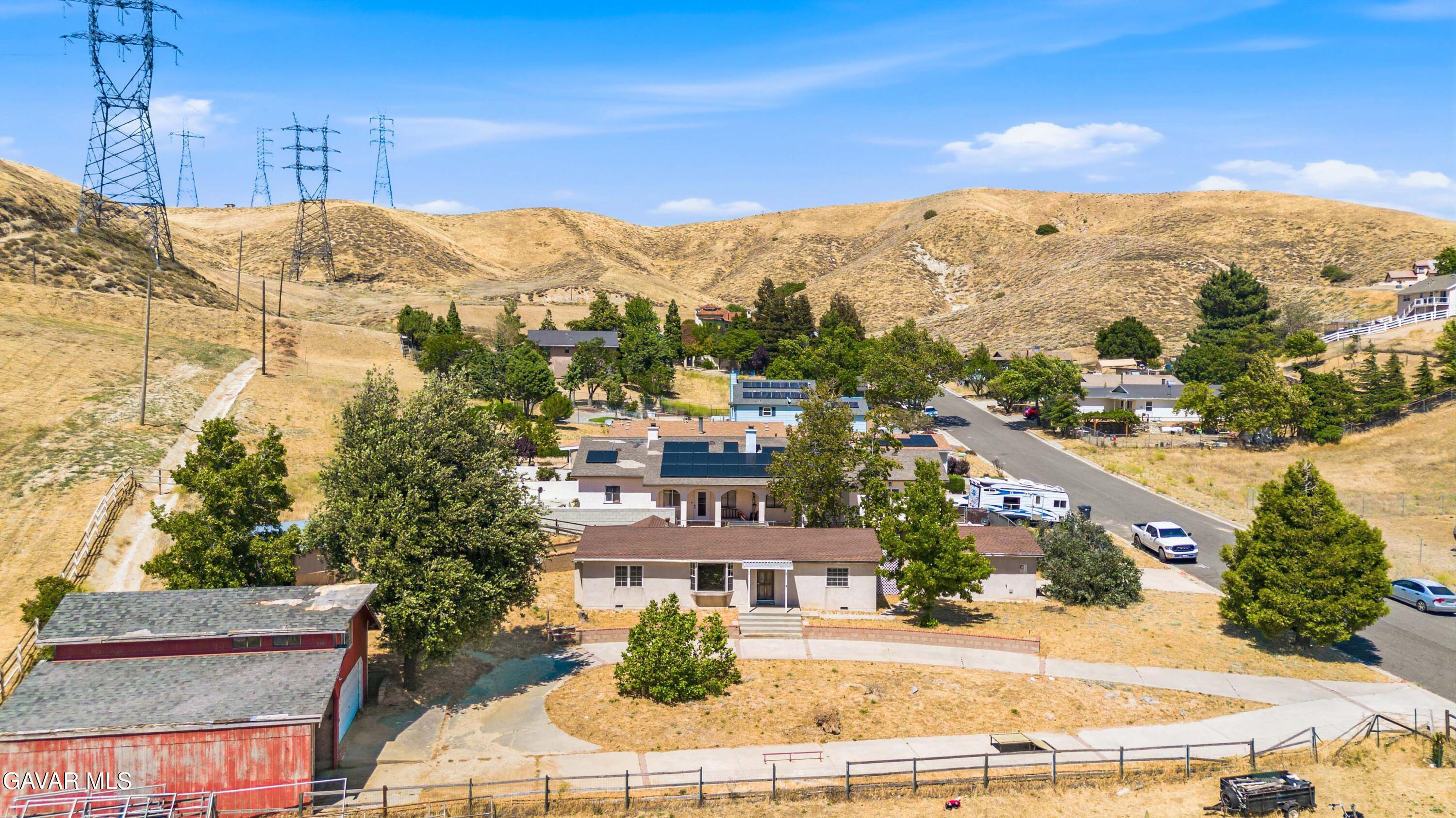 42871 Leadhill Drive Property Photo 4