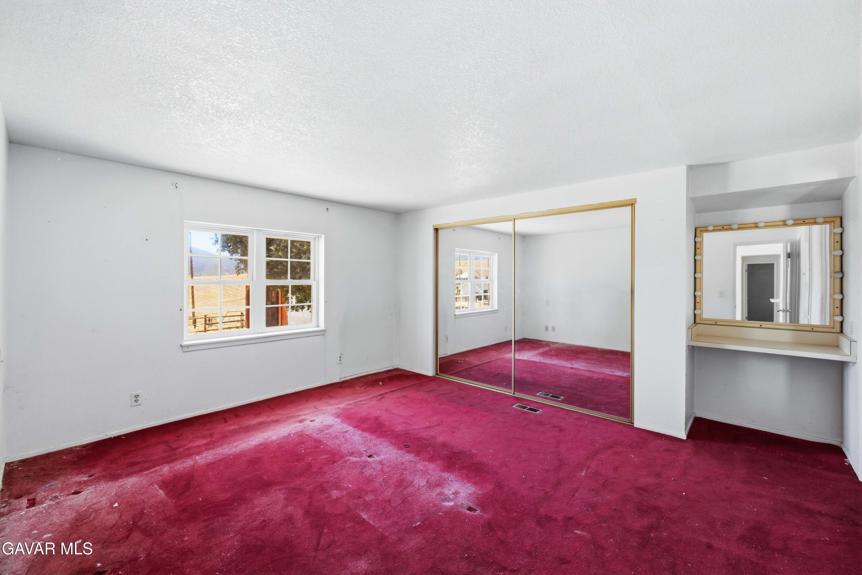 42871 Leadhill Drive Property Photo 11