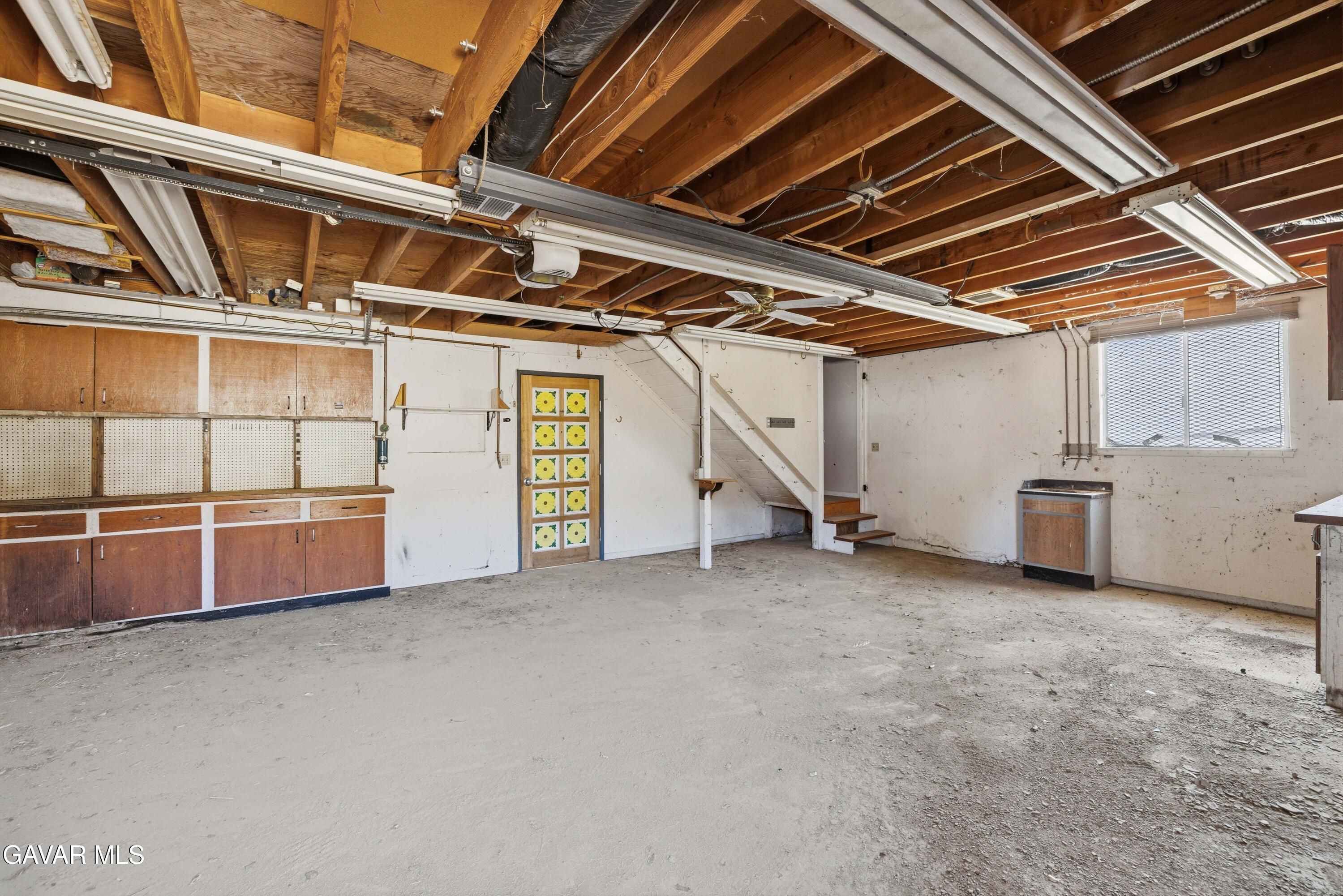 42871 Leadhill Drive Property Photo 18