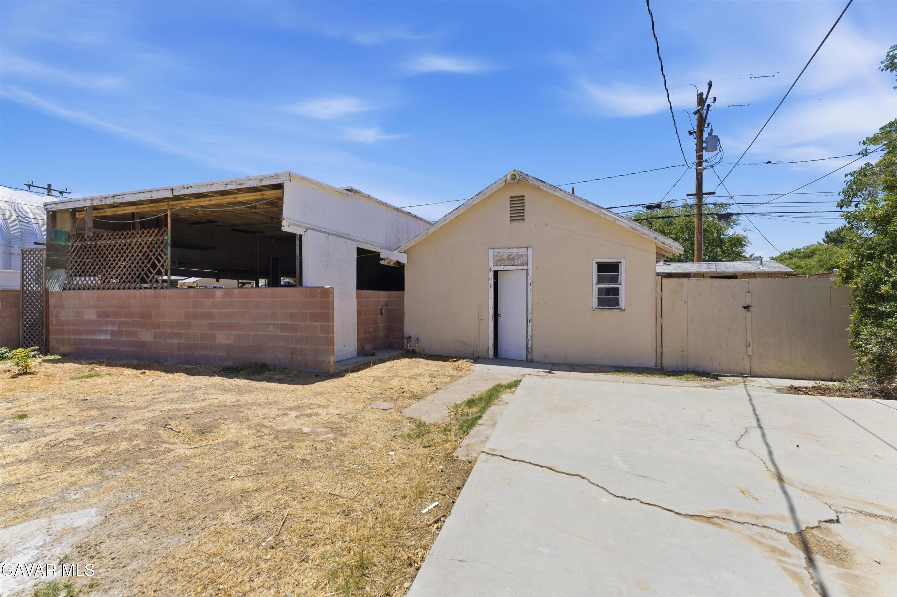44509 Date Avenue Property Photo 16
