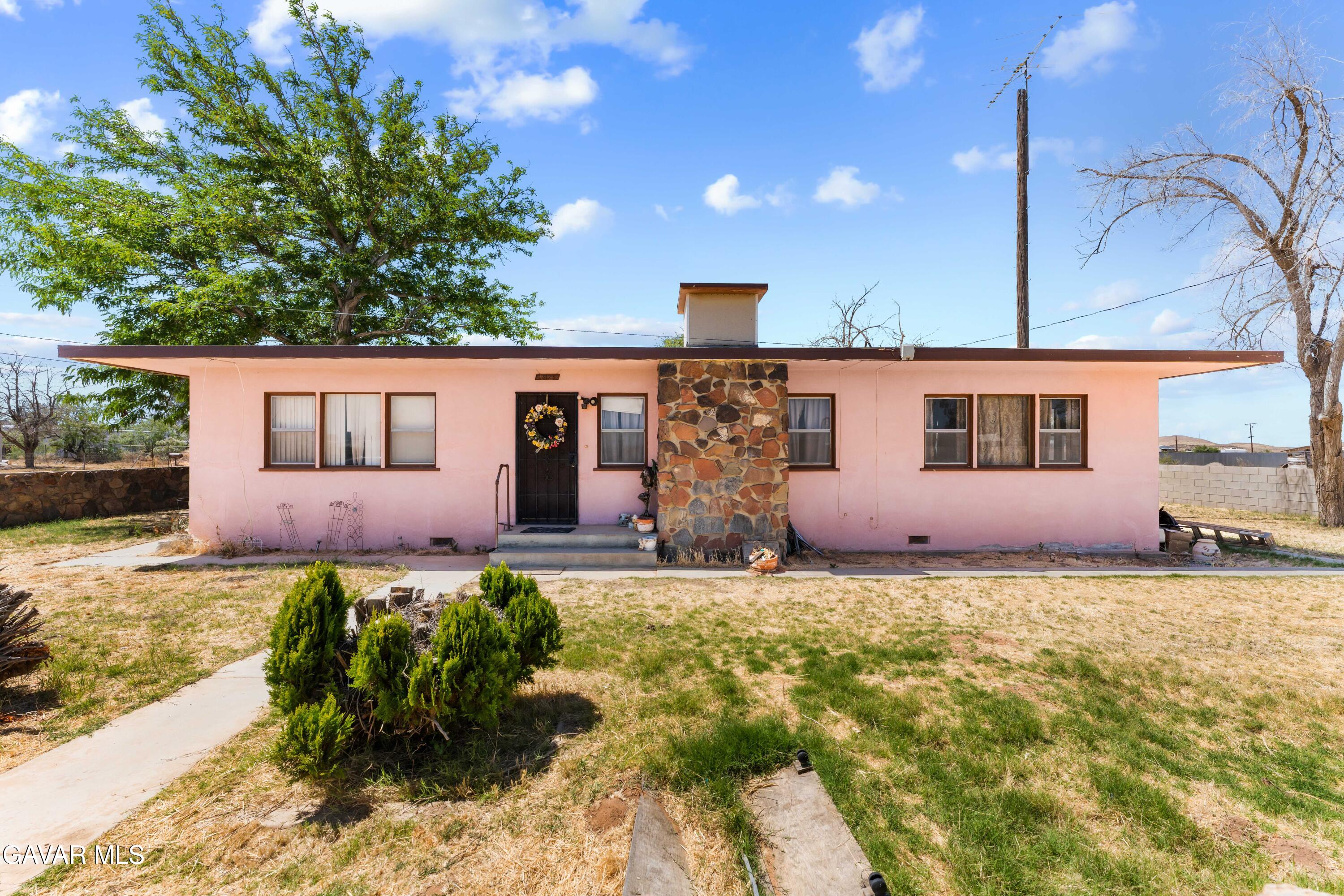 18123 Avenue A Property Photo 1