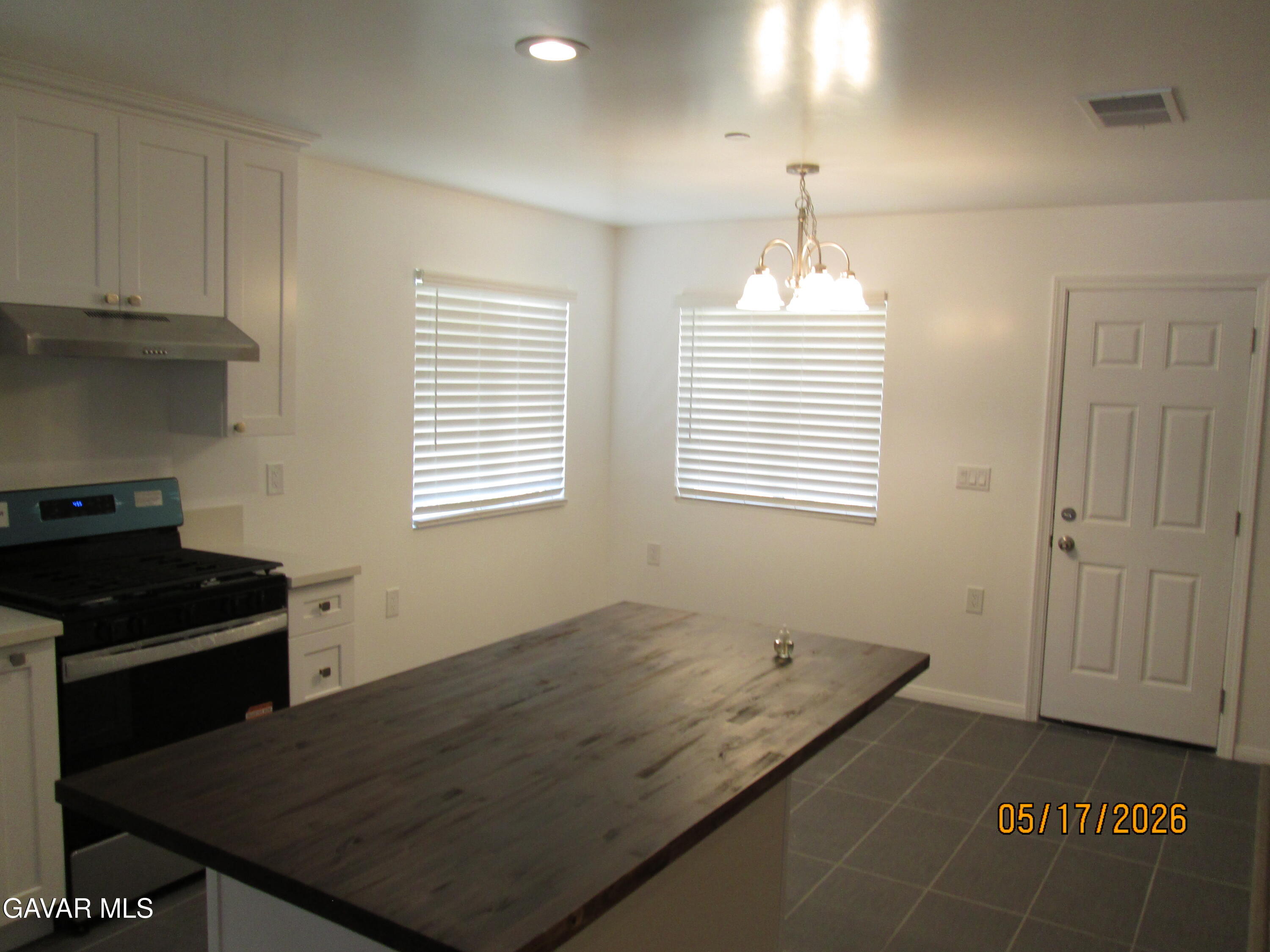 8871 Aspen Avenue Property Photo 9