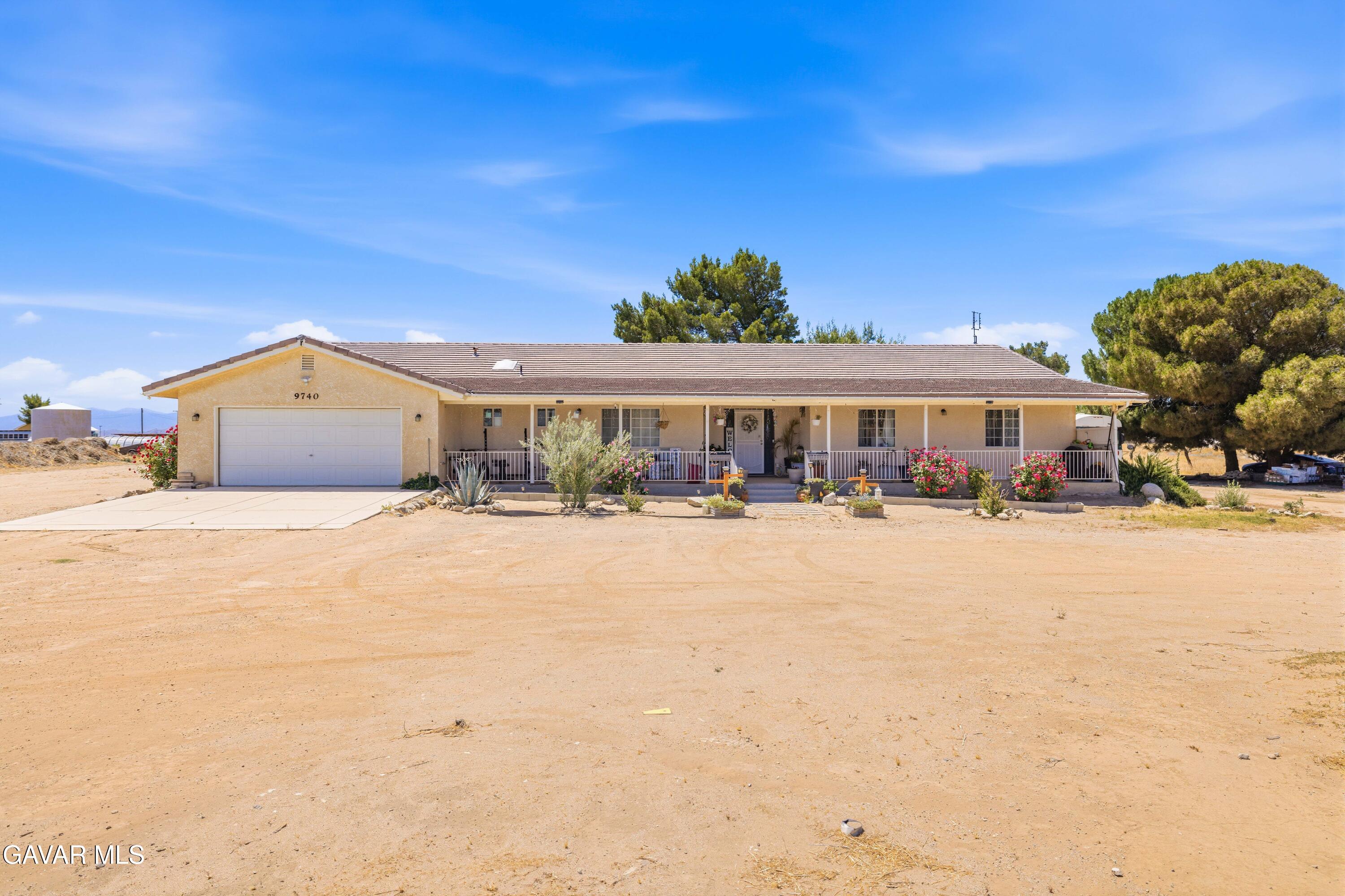 9740 E Avenue G10 Property Photo 1