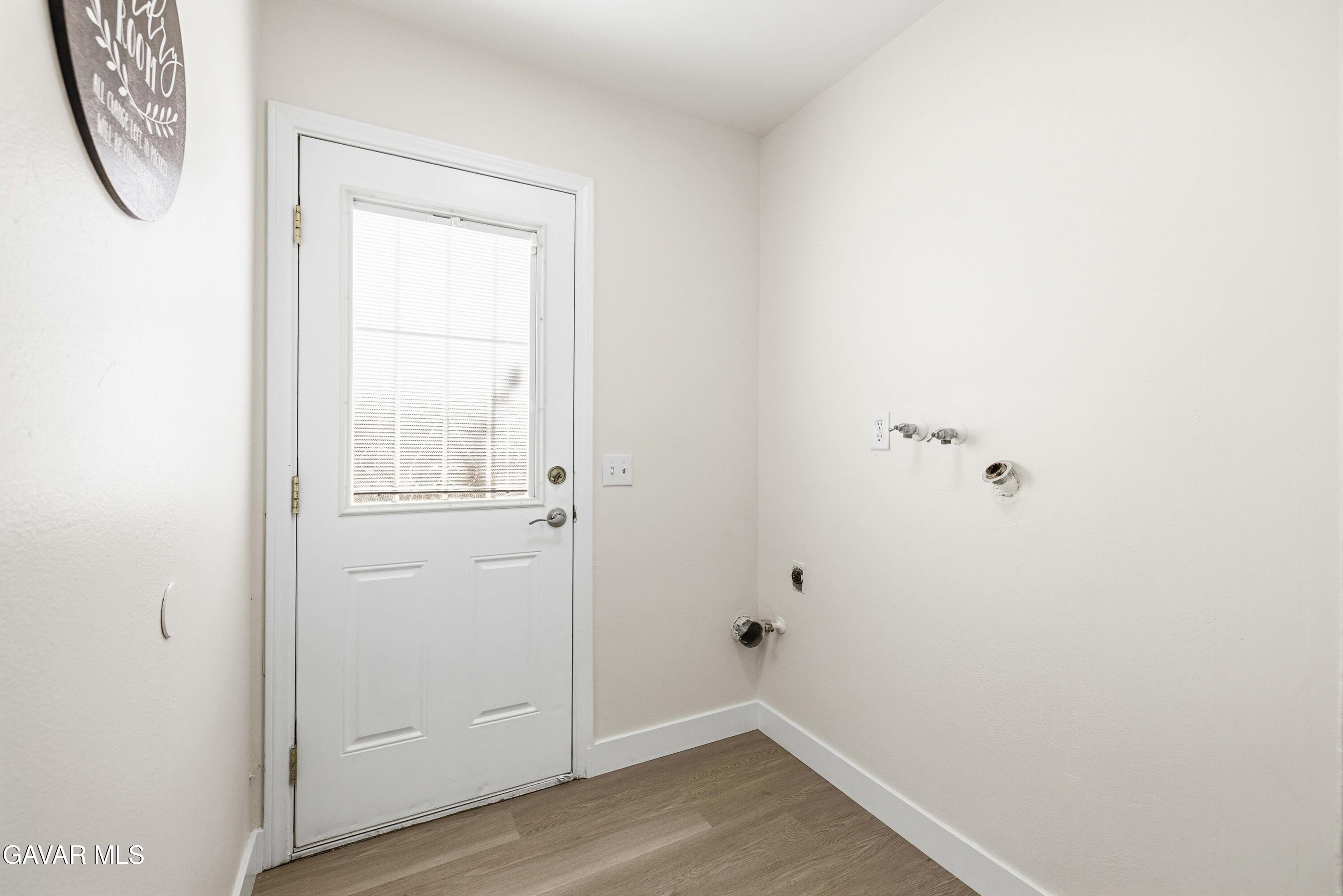 556 Callet Street Property Photo 12