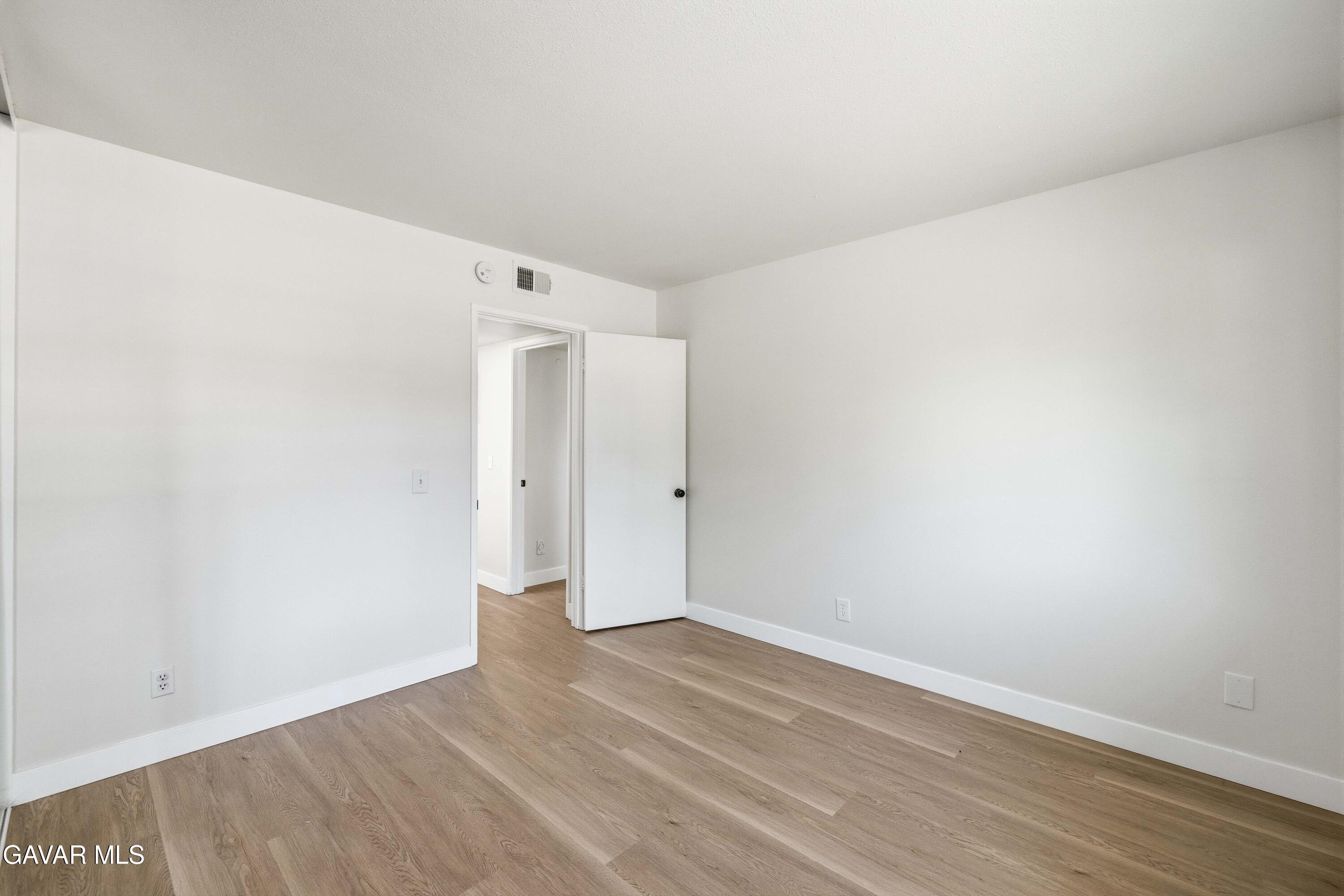 556 Callet Street Property Photo 14