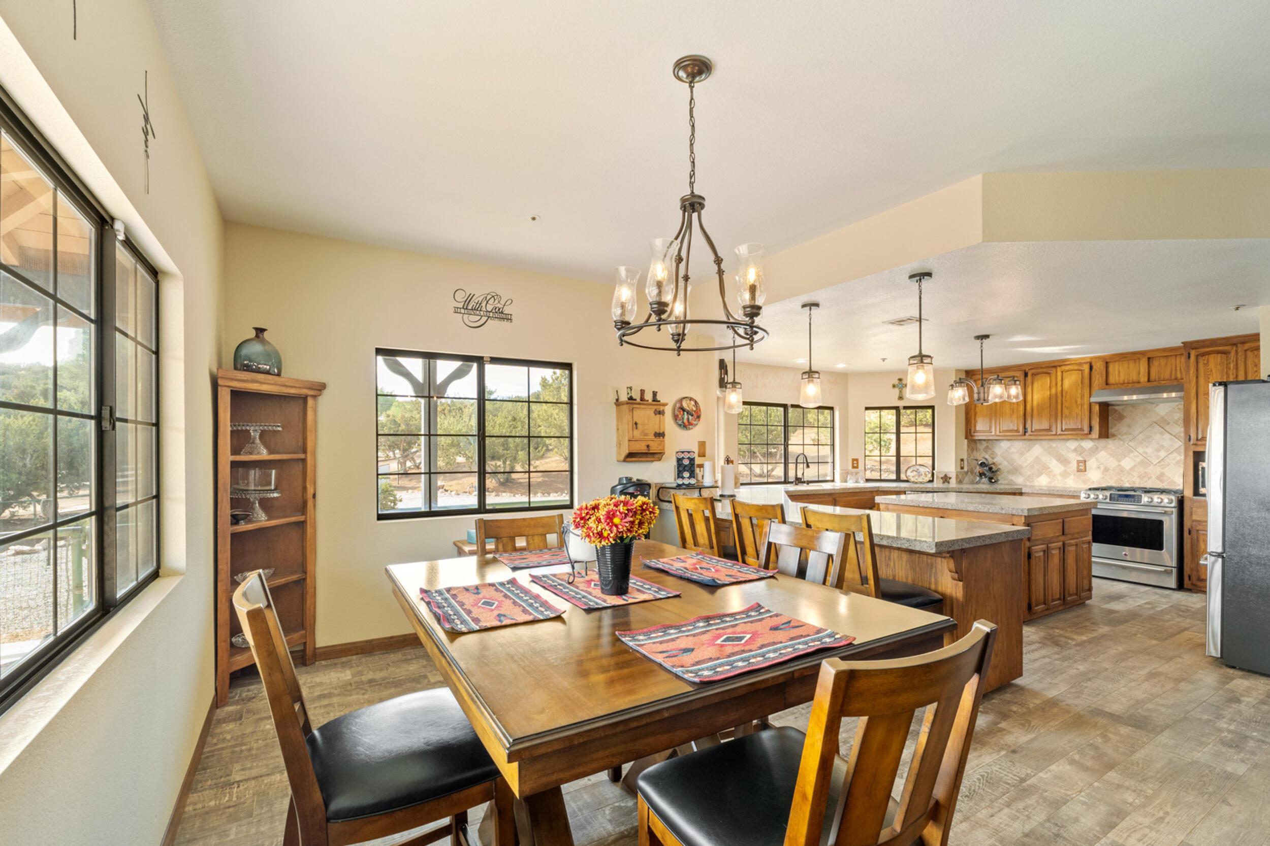 6535 Juniper Crest Road Property Photo 6