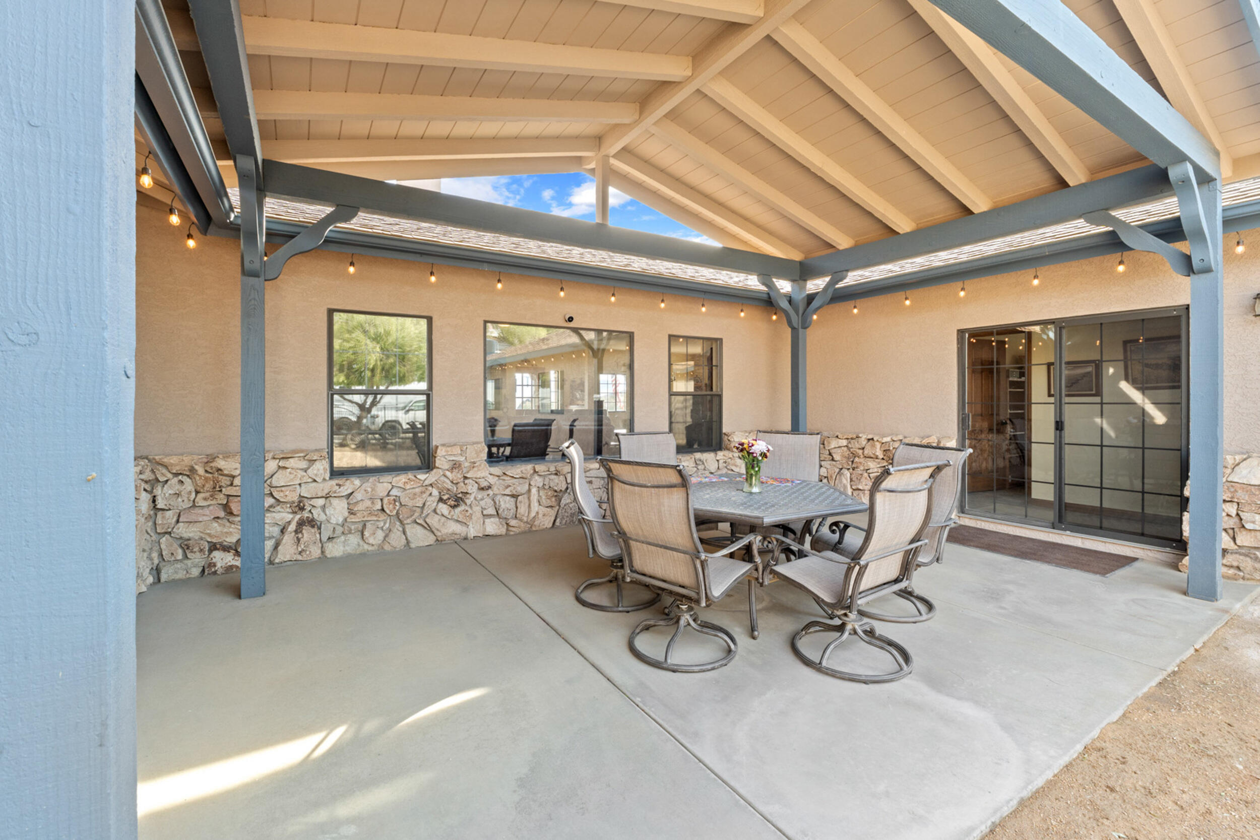 6535 Juniper Crest Road Property Photo 28