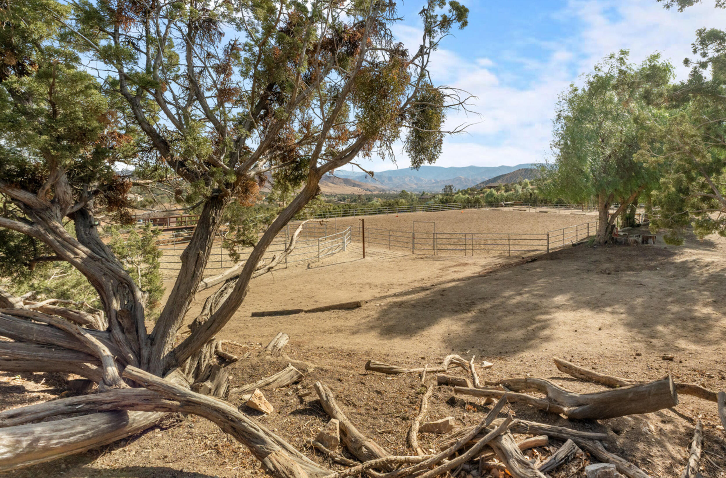 6535 Juniper Crest Road Property Photo 52