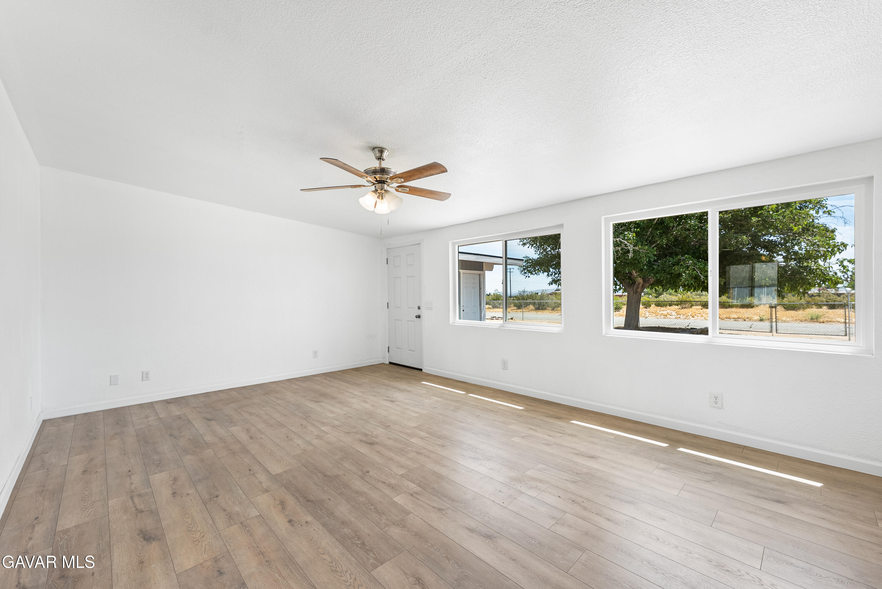 26111 Morongo Drive Property Photo 9