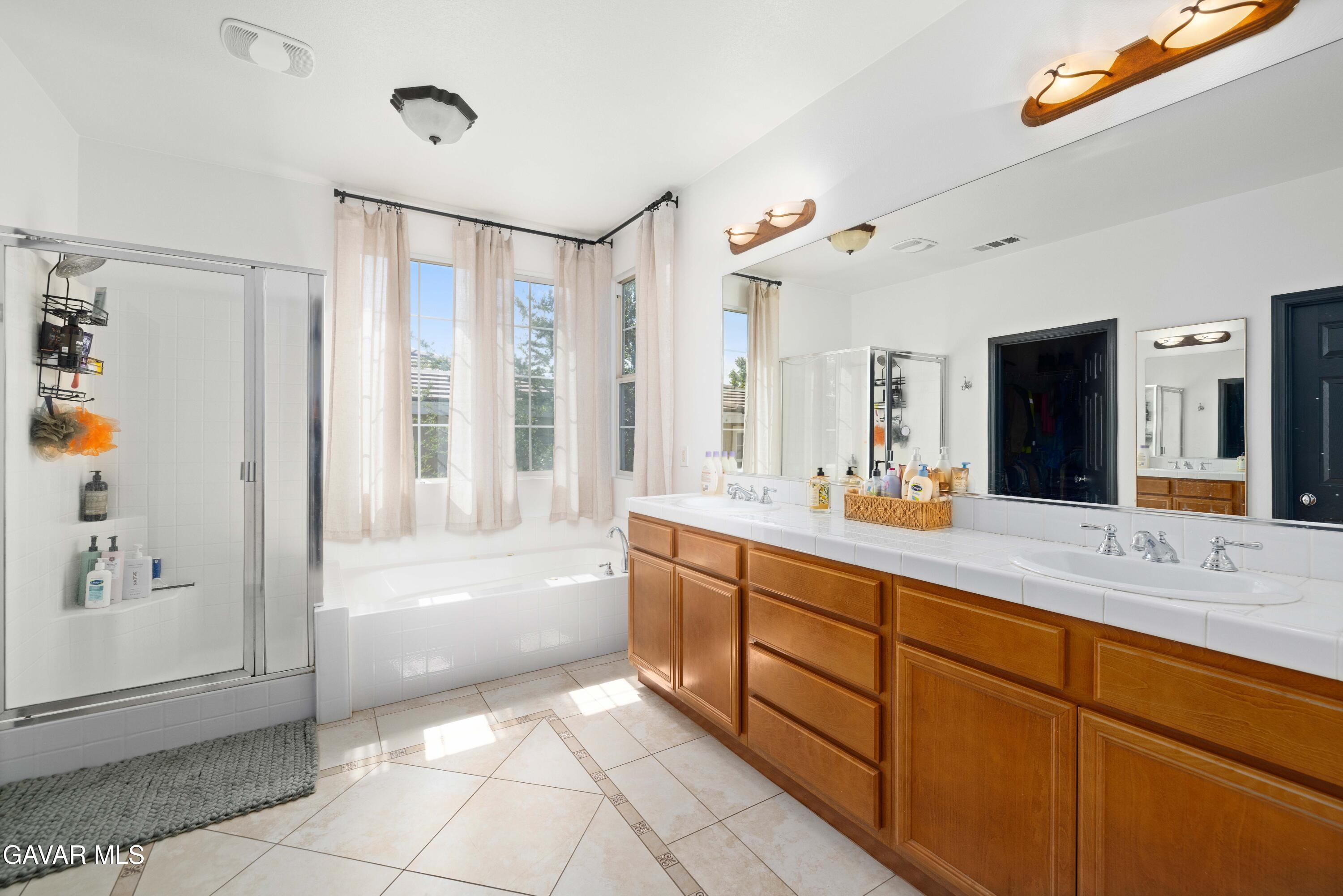 5080 Meadowsweet Drive Property Photo 32