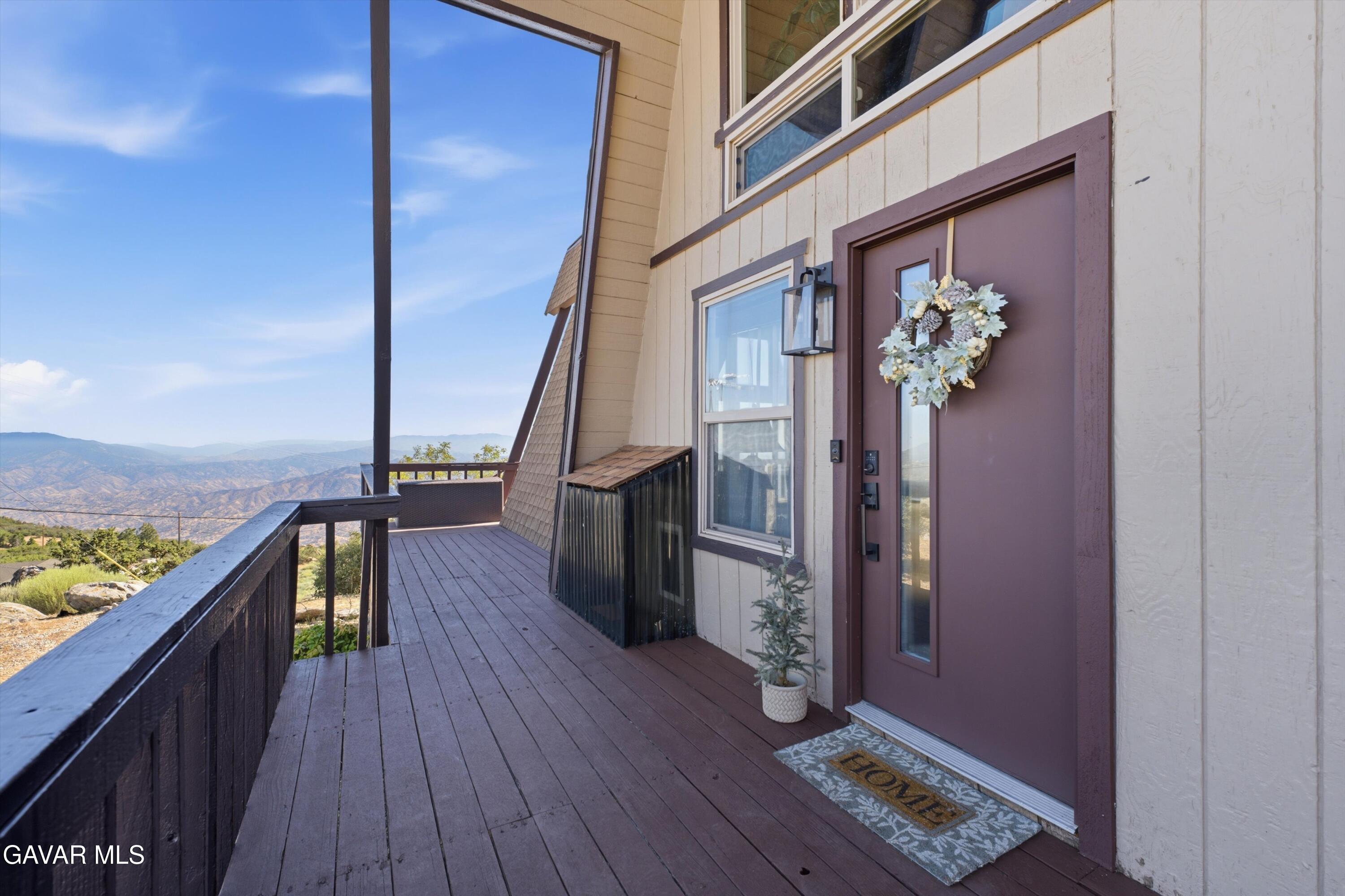 23960 El Rancho Drive Property Photo 4
