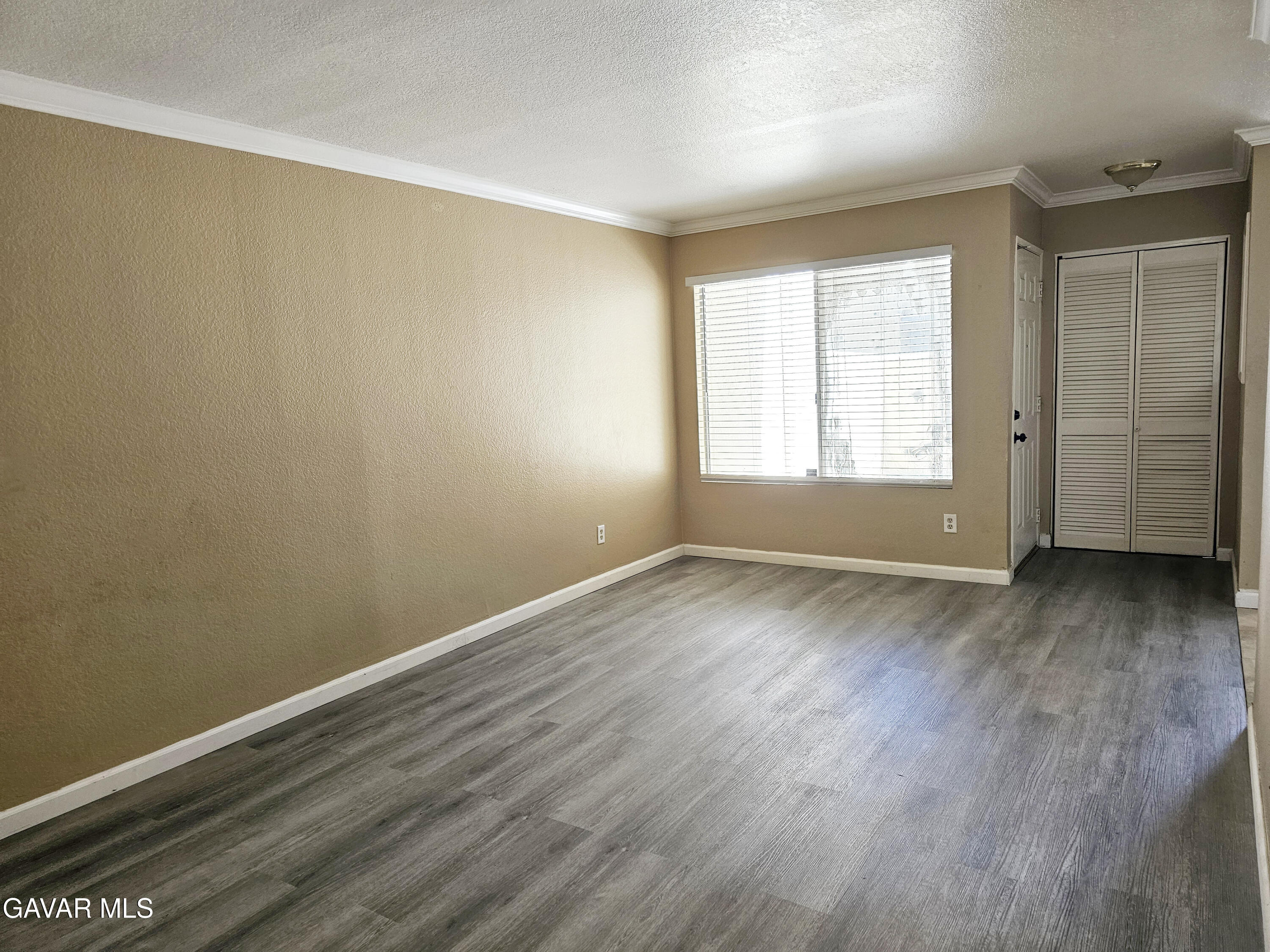 1840 E Avenue J2, Apt 3 Property Photo 4
