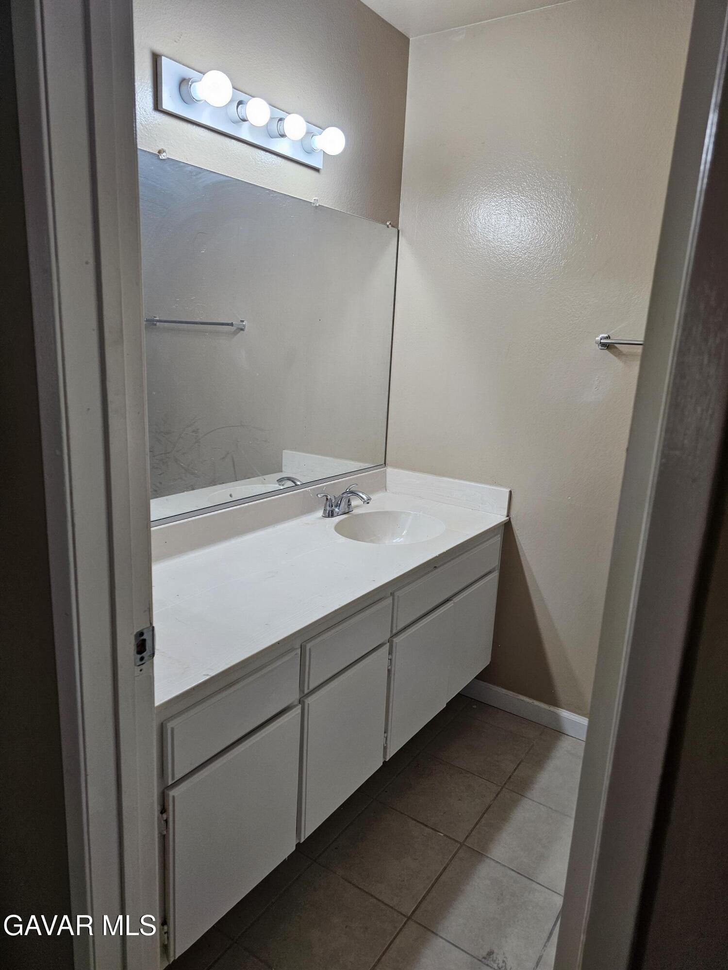 1840 E Avenue J2, Apt 3 Property Photo 20