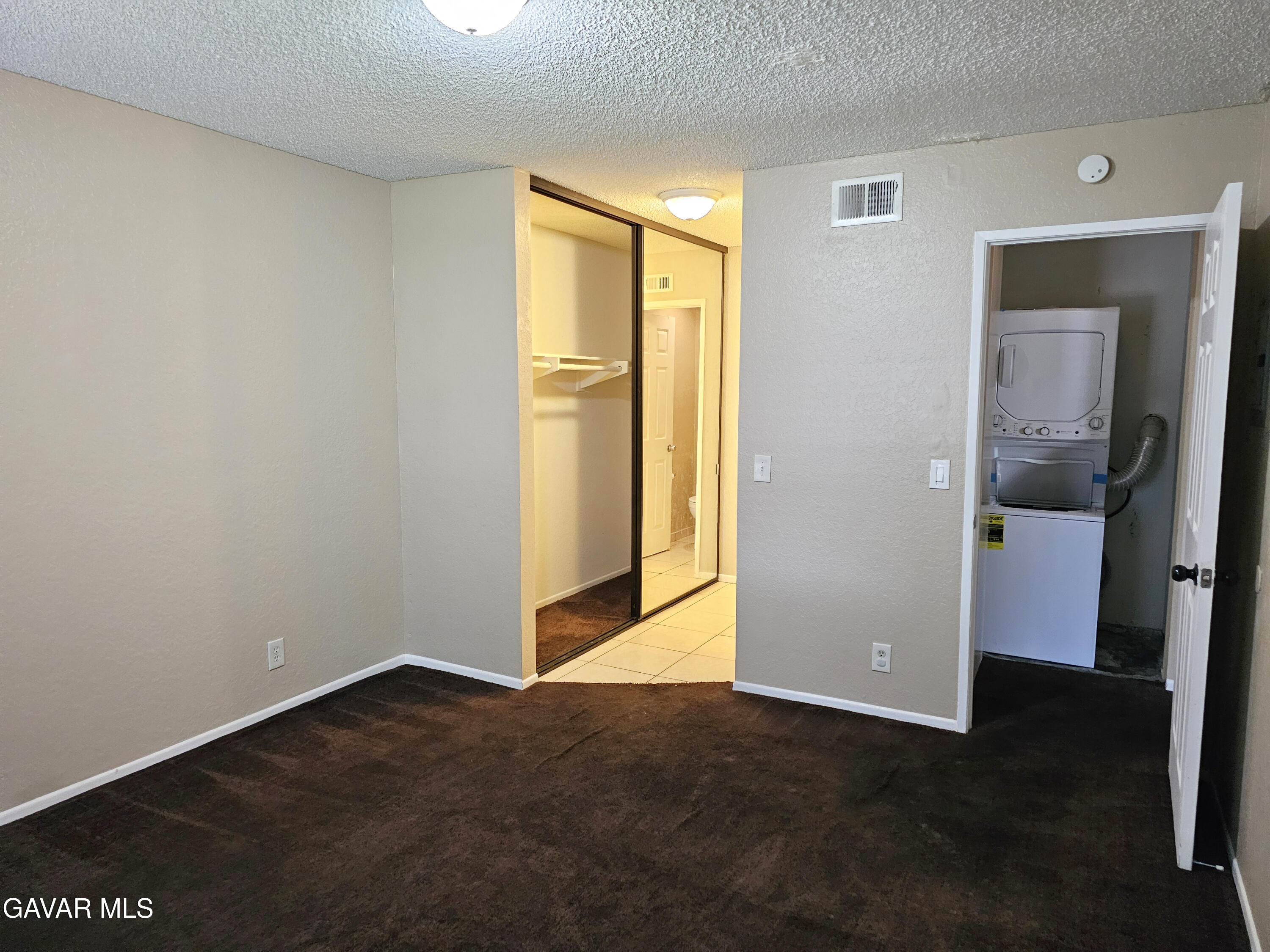 2554 Olive Drive, Apt 10 Property Photo 17