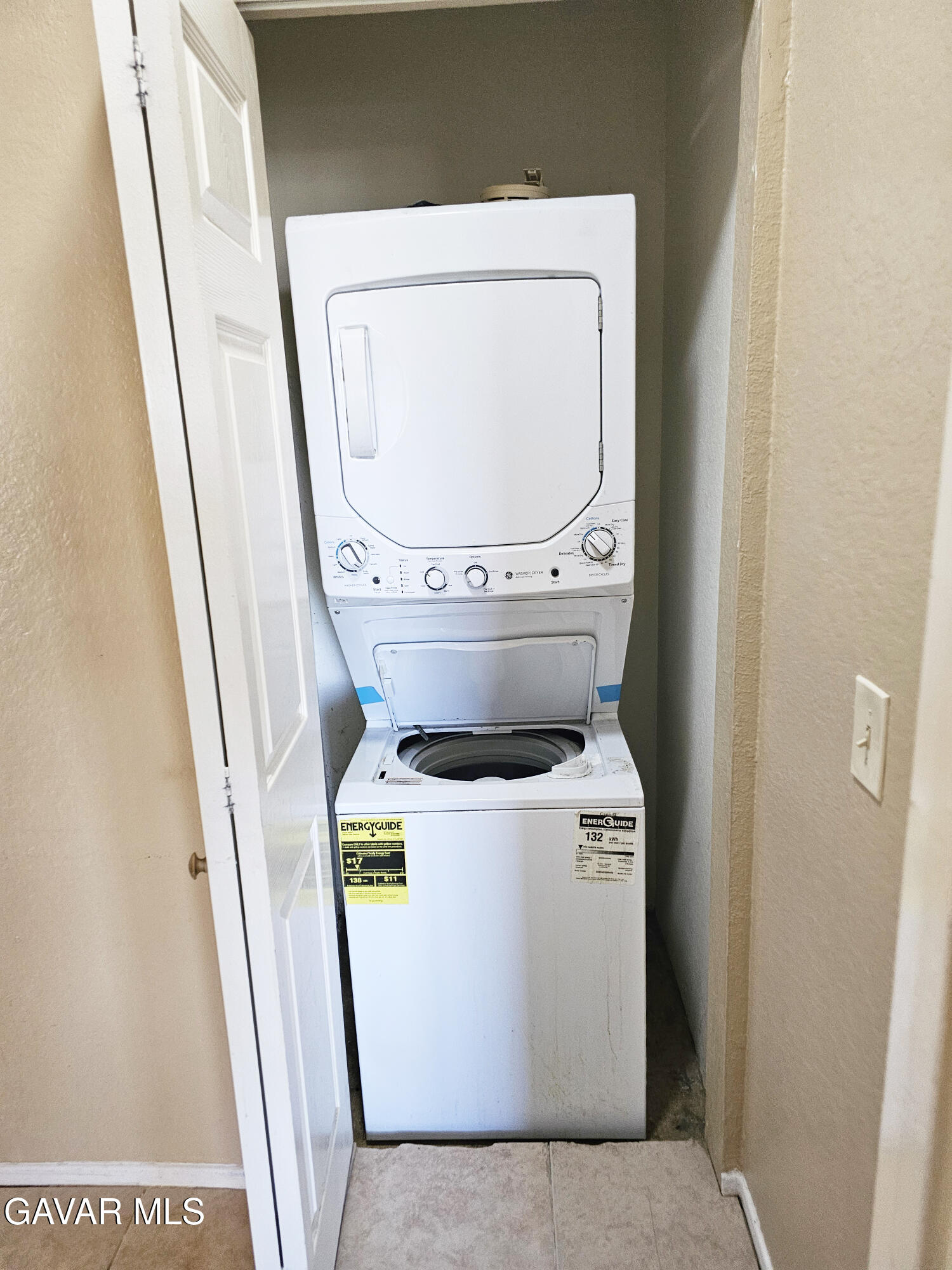 2554 Olive Drive, Apt 19 Property Photo 24