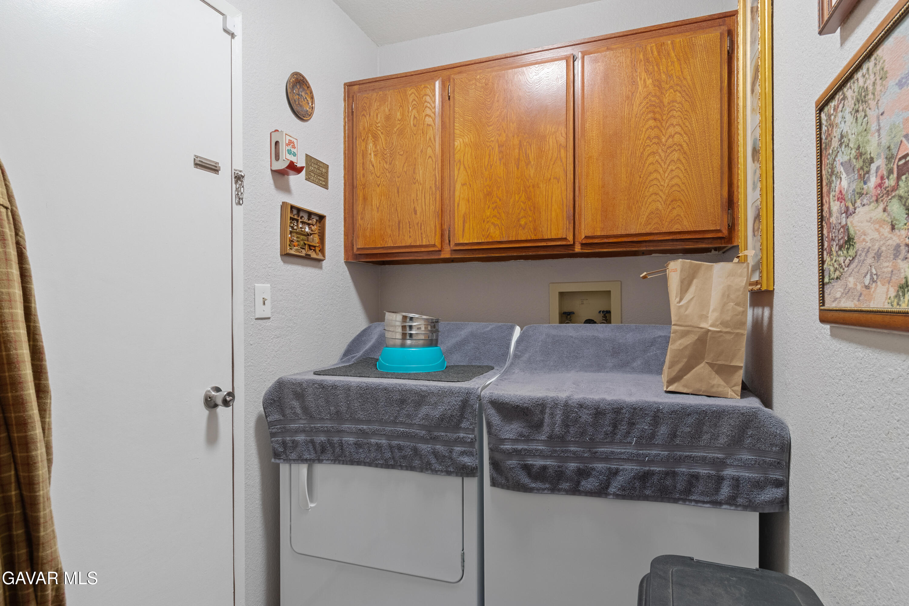 14324 Lear Street Property Photo 8