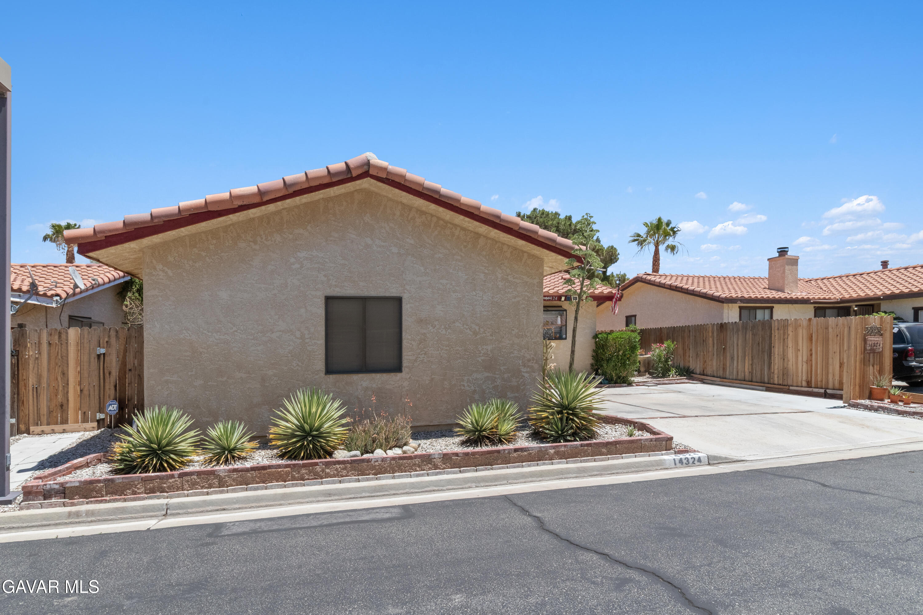 14324 Lear Street Property Photo 16