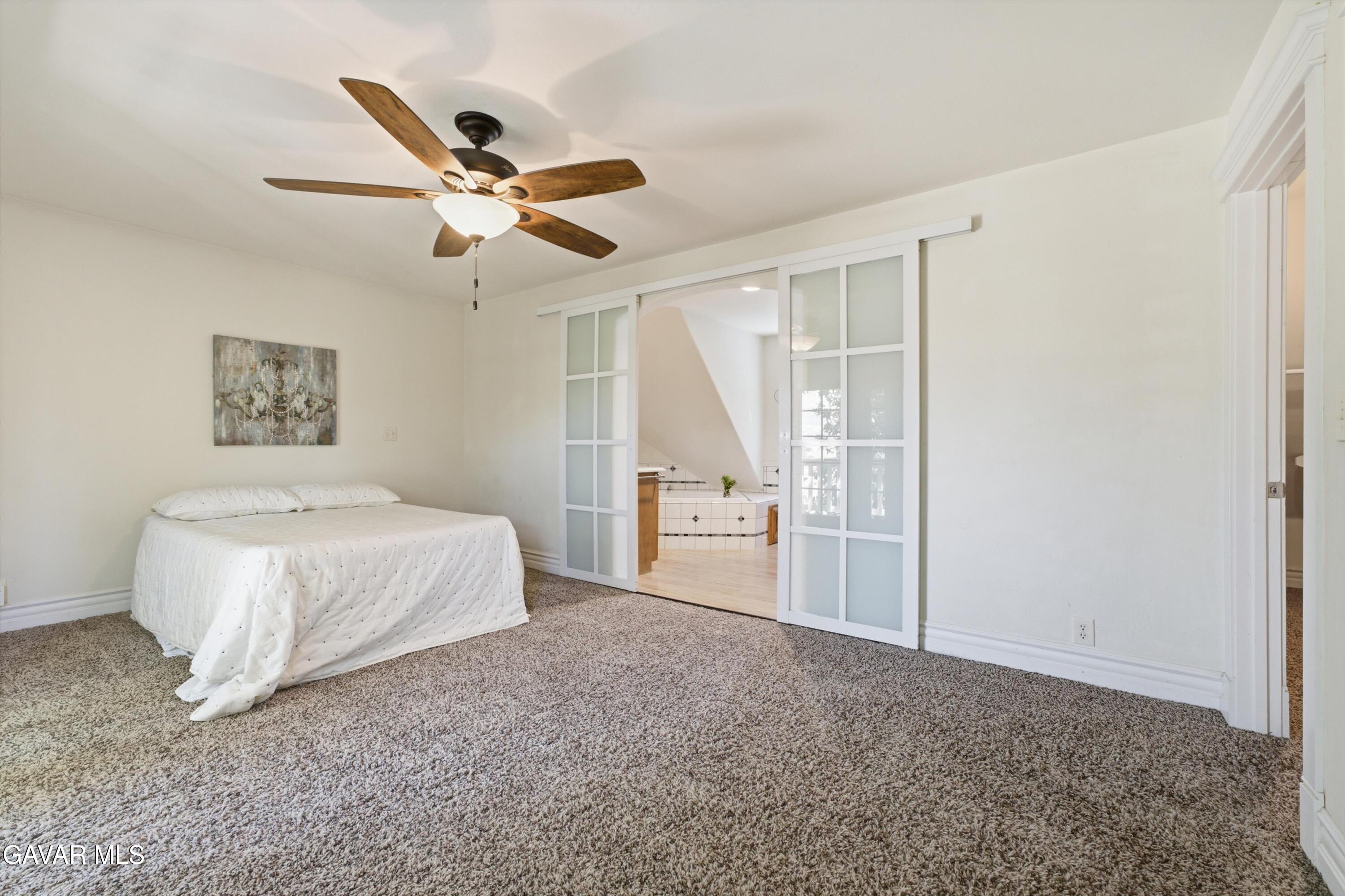 21009 Carriage Drive Property Photo 14