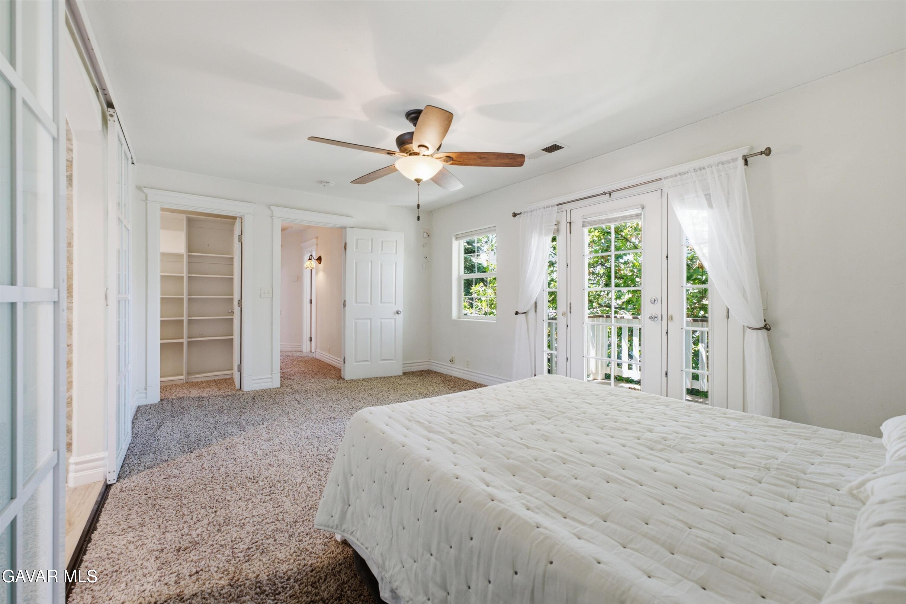21009 Carriage Drive Property Photo 15