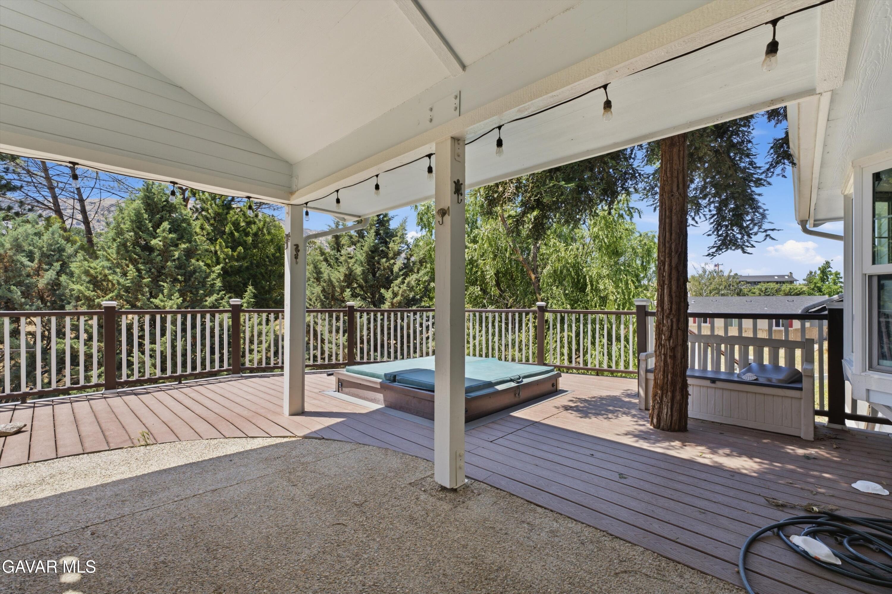 21009 Carriage Drive Property Photo 24