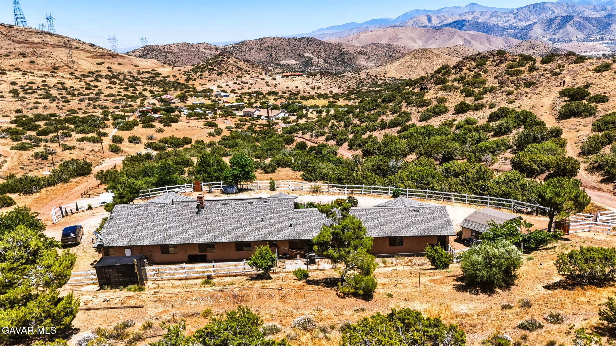 1661 Twin Butte Road Property Photo 9