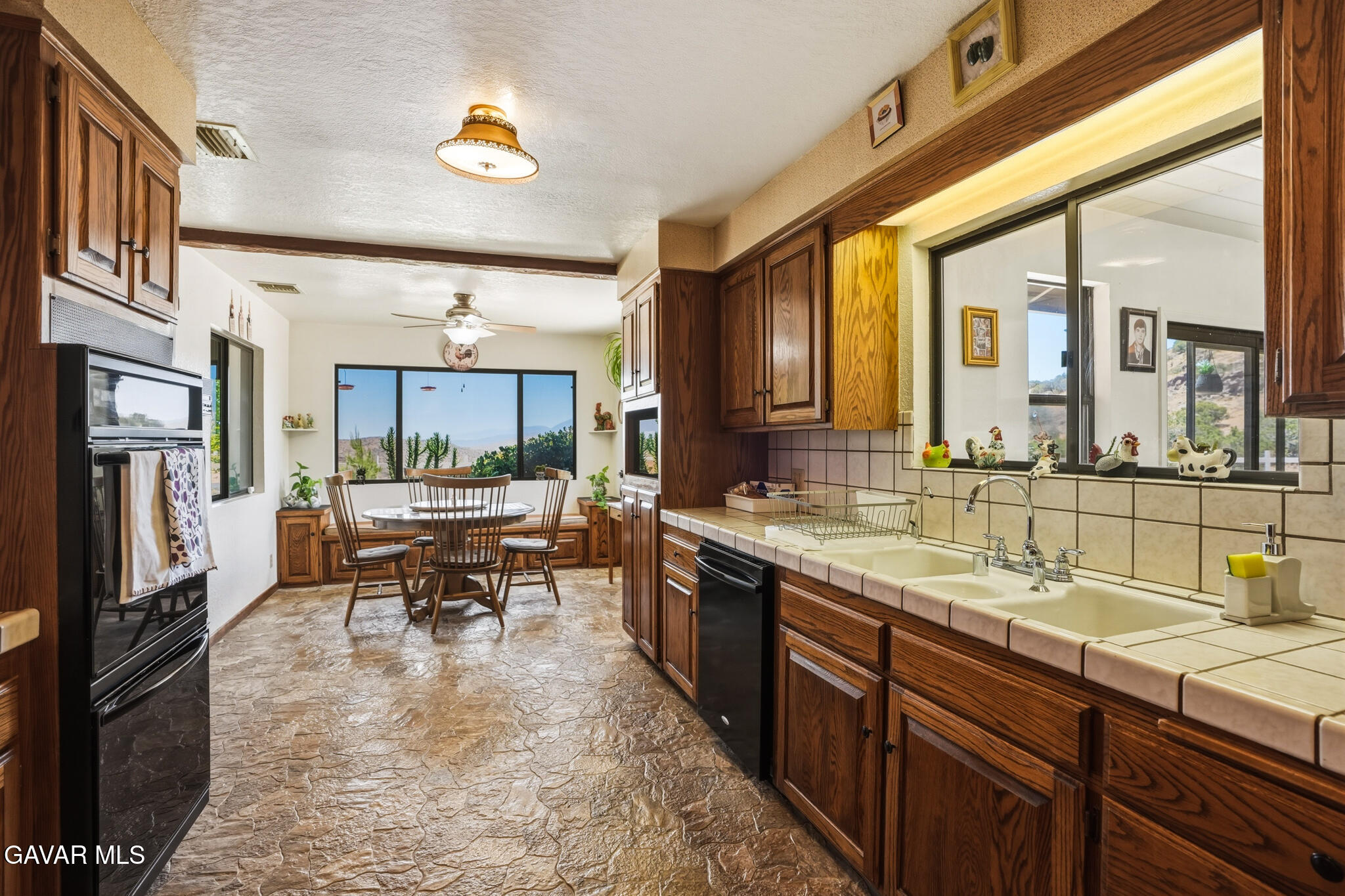 1661 Twin Butte Road Property Photo 27