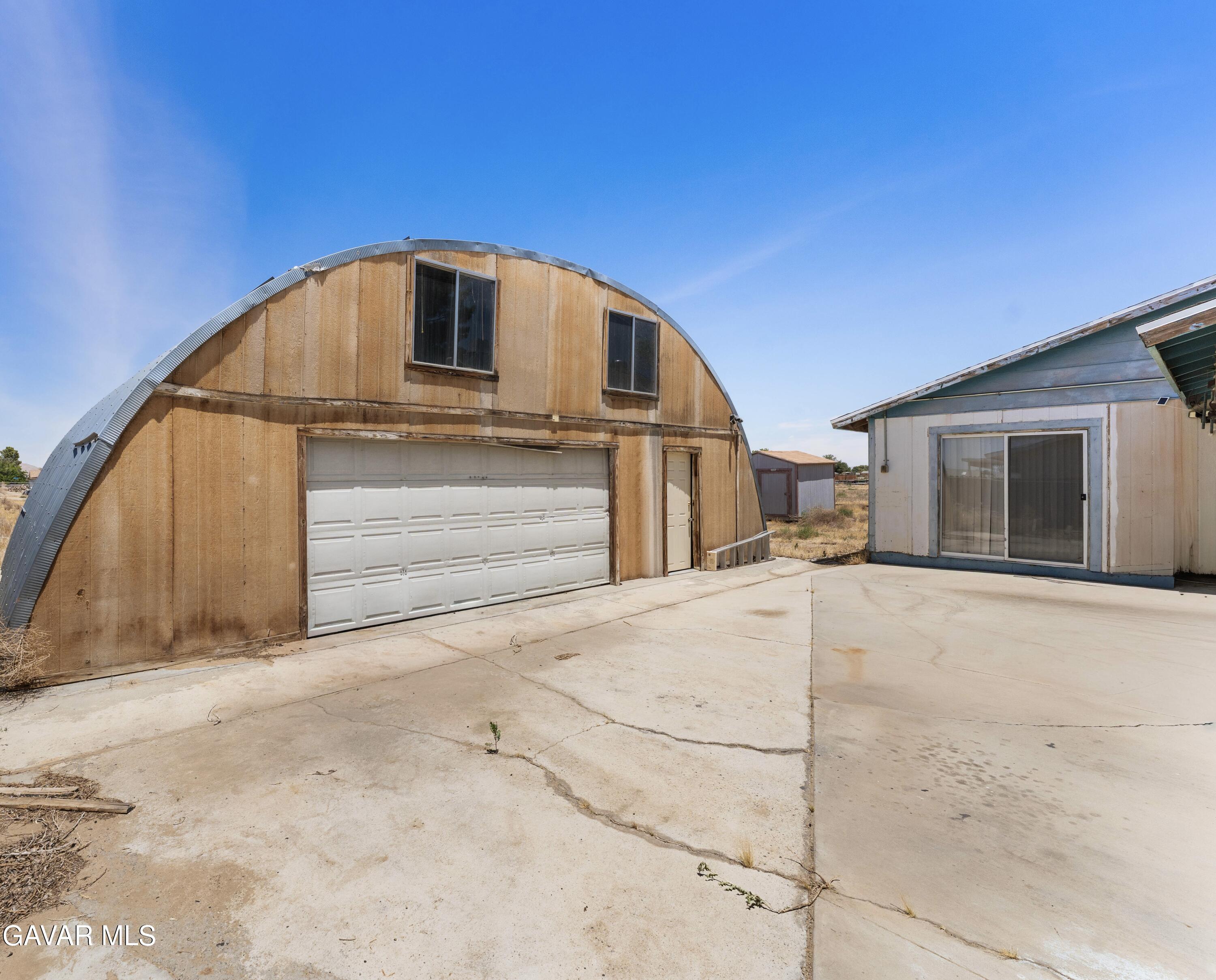 17157 Newmont Avenue Property Photo 3