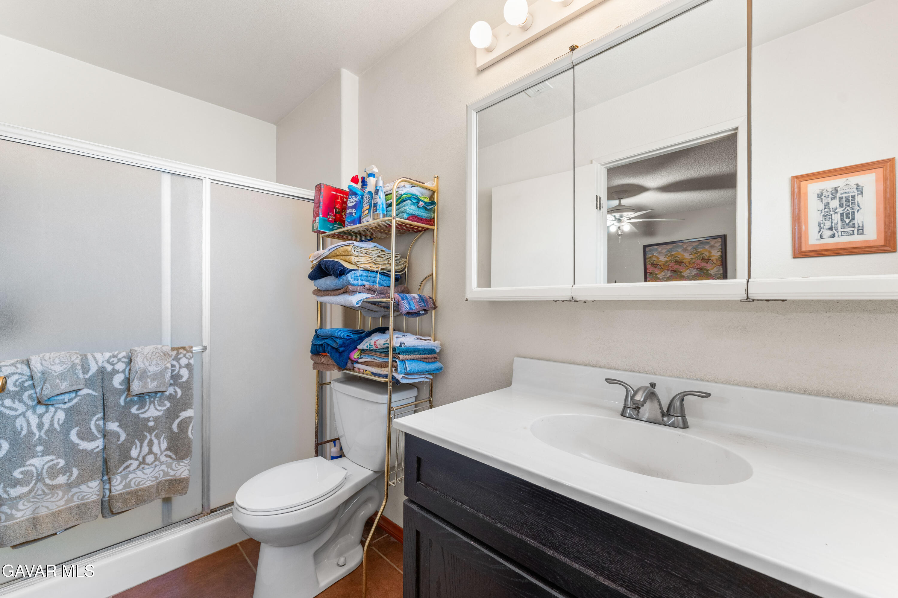 17157 Newmont Avenue Property Photo 5