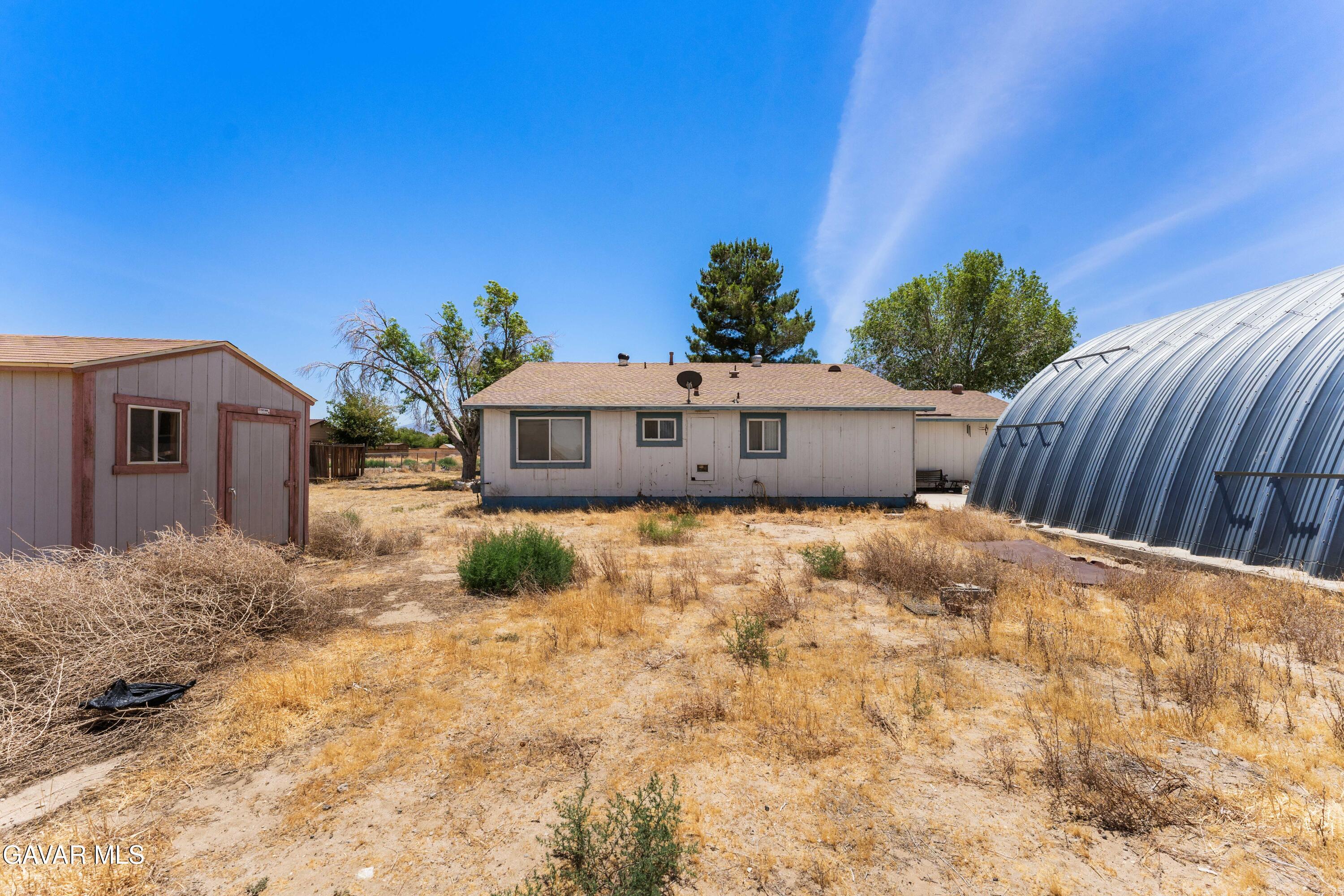 17157 Newmont Avenue Property Photo 7