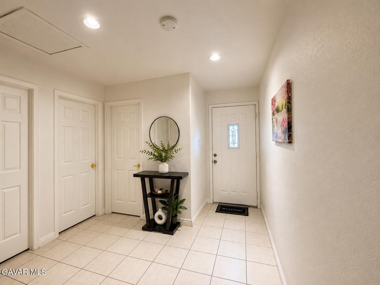 44363 3rd Street Property Photo 3
