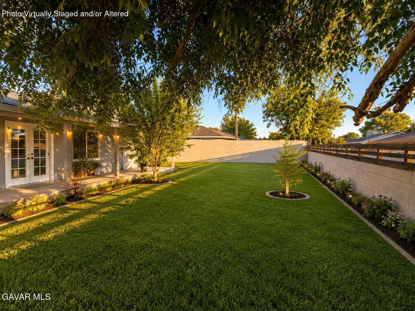 44363 3rd Street Property Photo 13