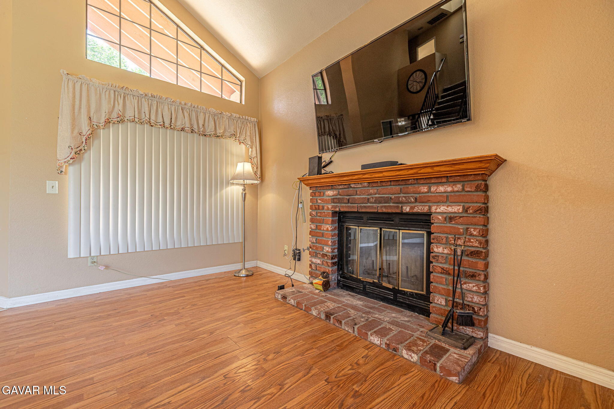 37740 Mountainside Drive Property Photo 11