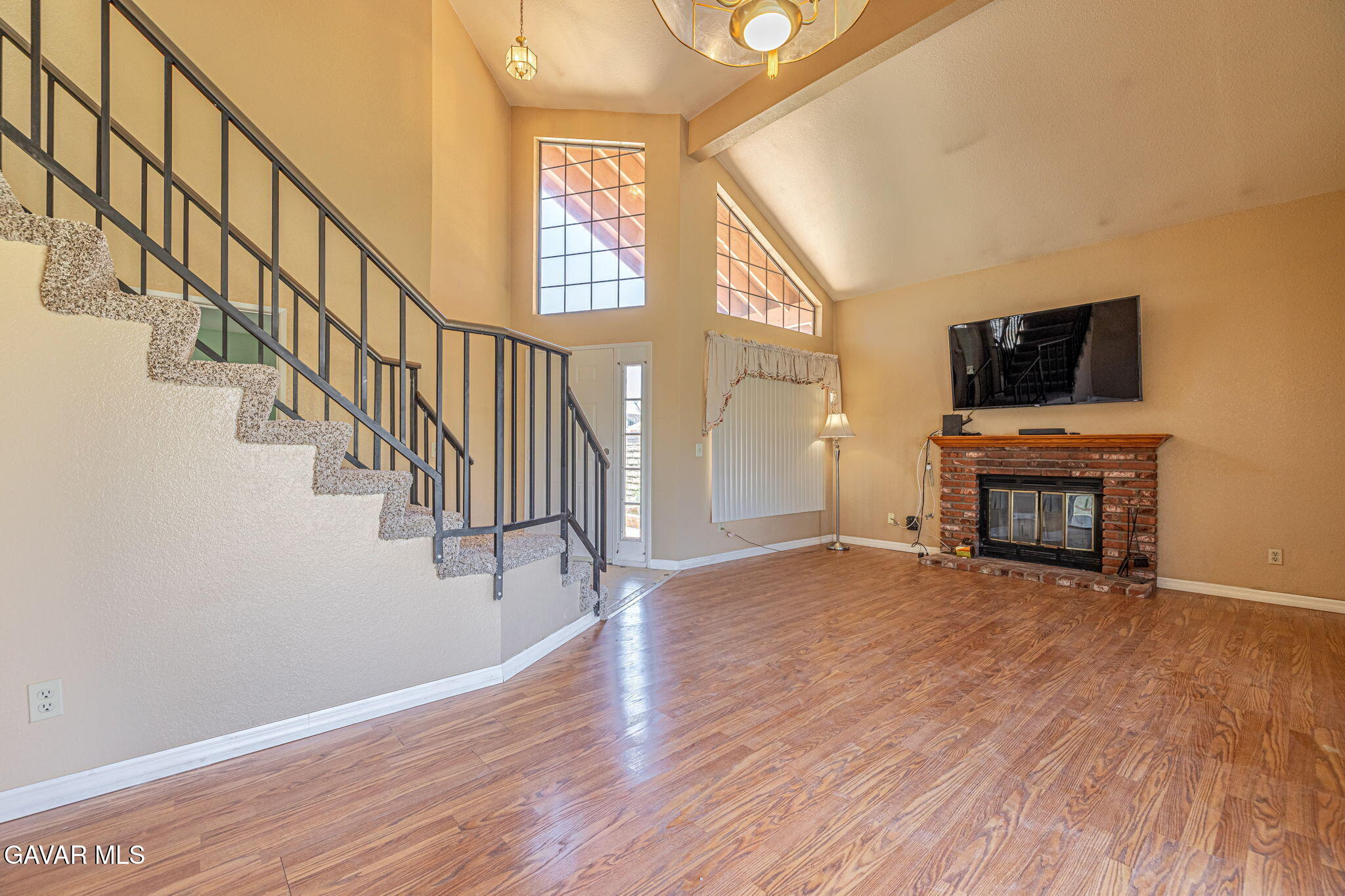 37740 Mountainside Drive Property Photo 14