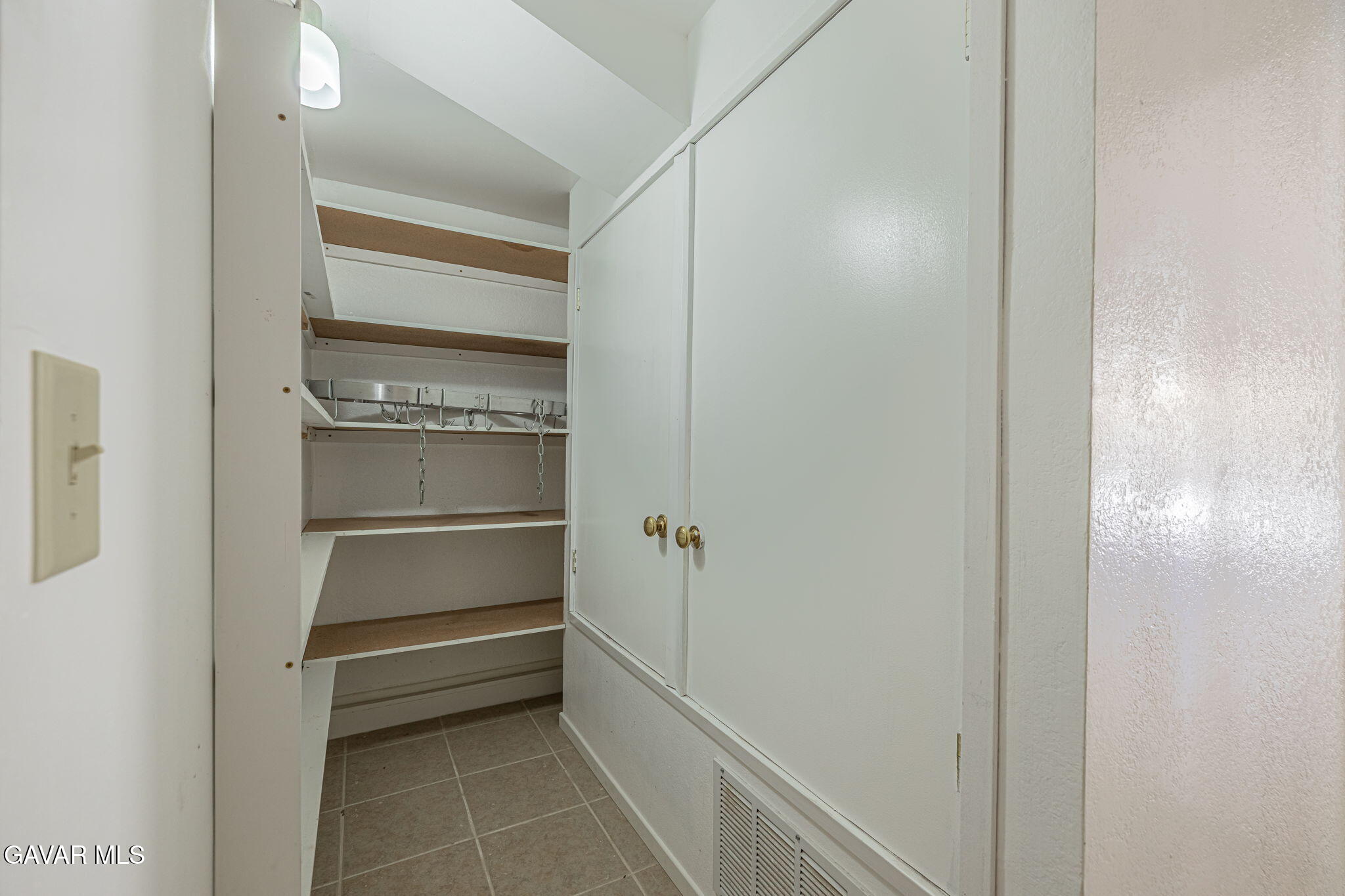 37740 Mountainside Drive Property Photo 24