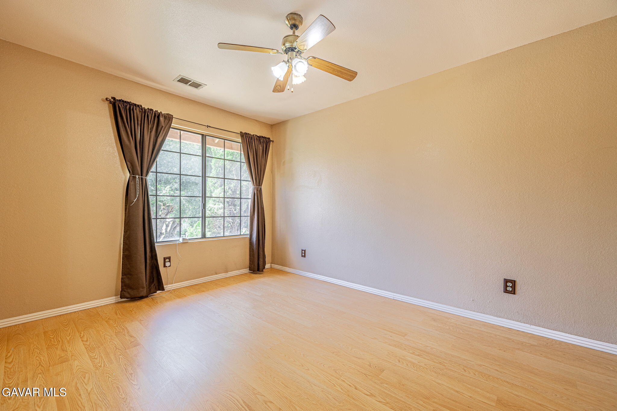 37740 Mountainside Drive Property Photo 40