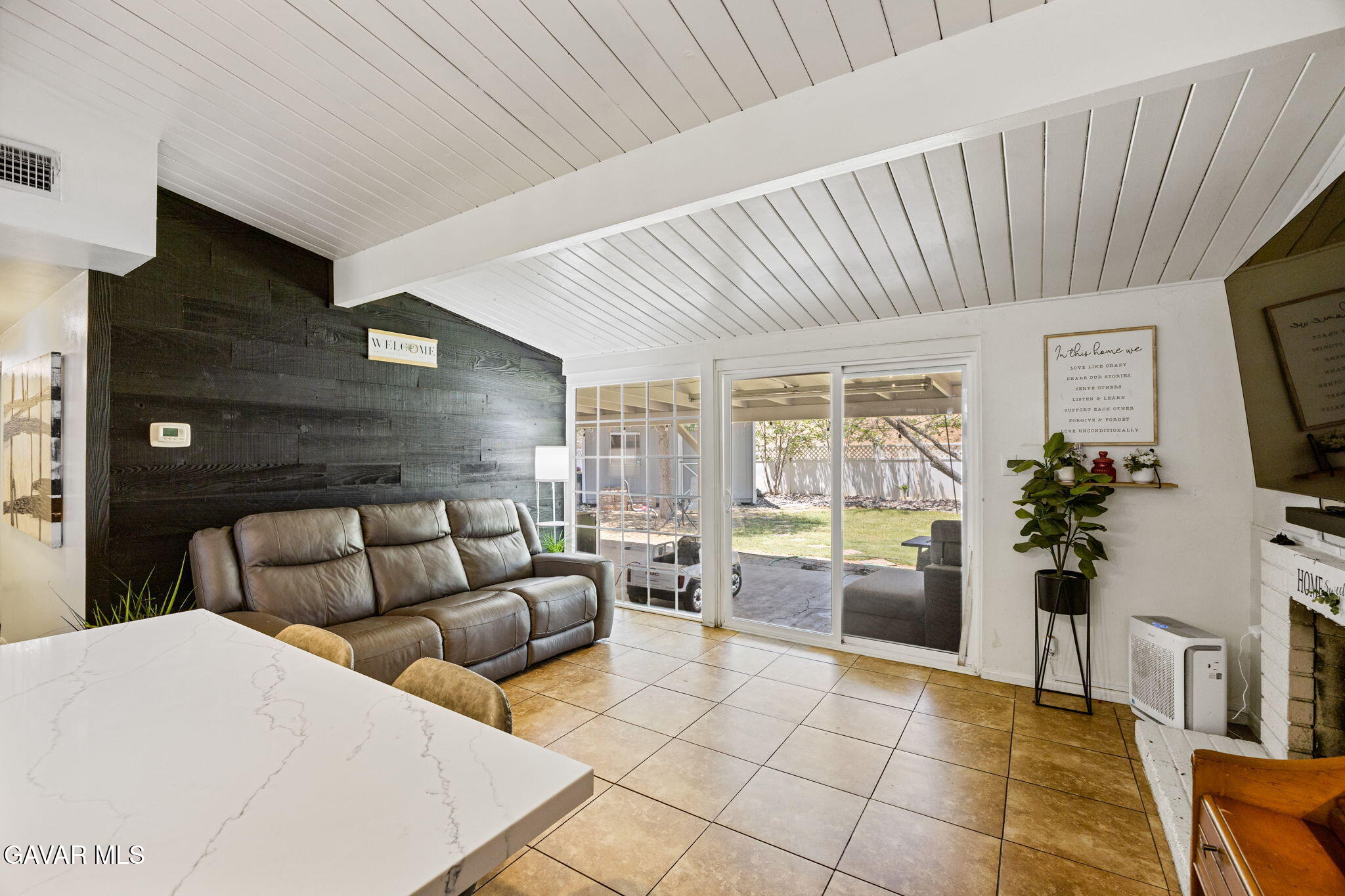 6579 Hillside Avenue Property Photo 19