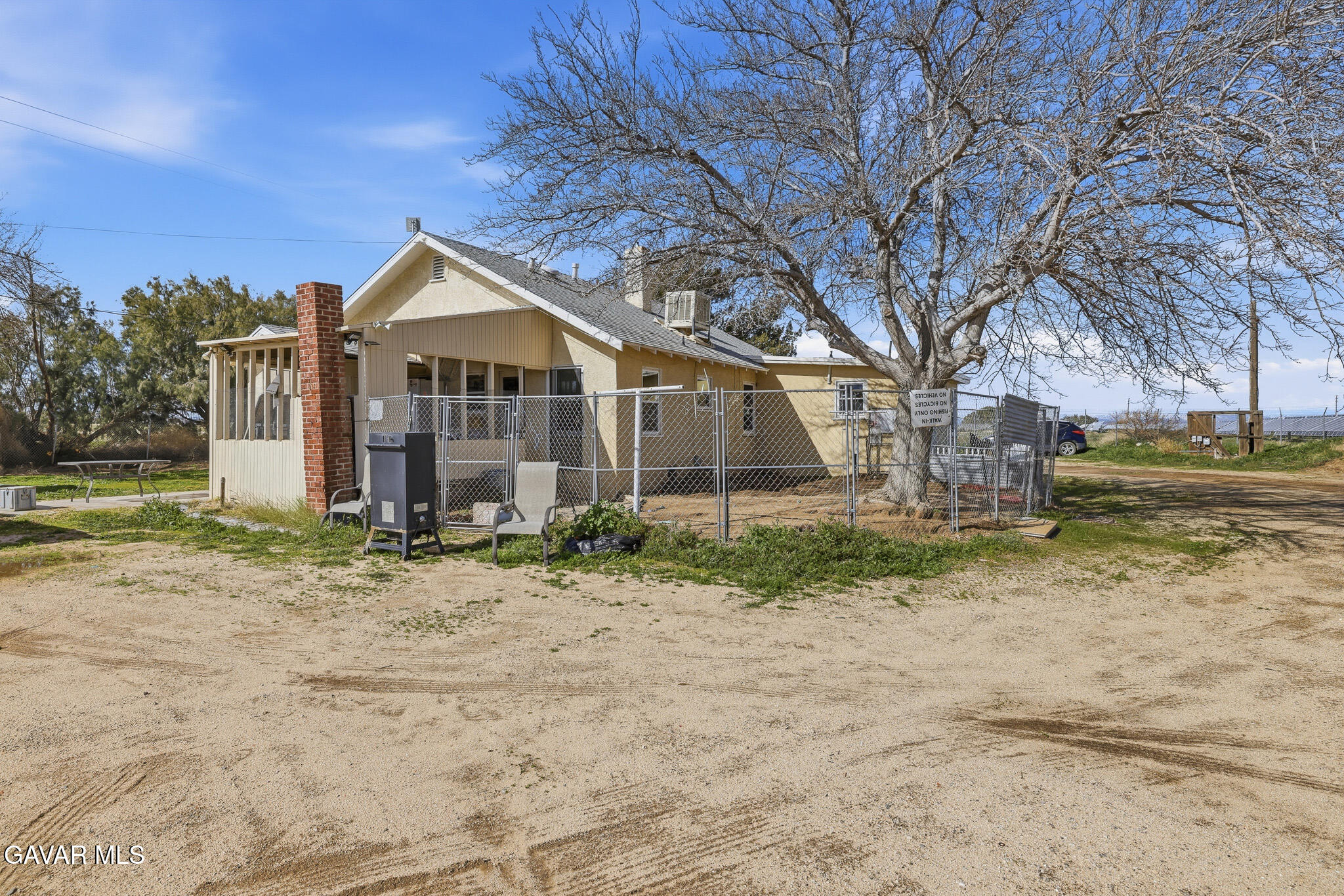 9200 W Avenue H Property Photo 5