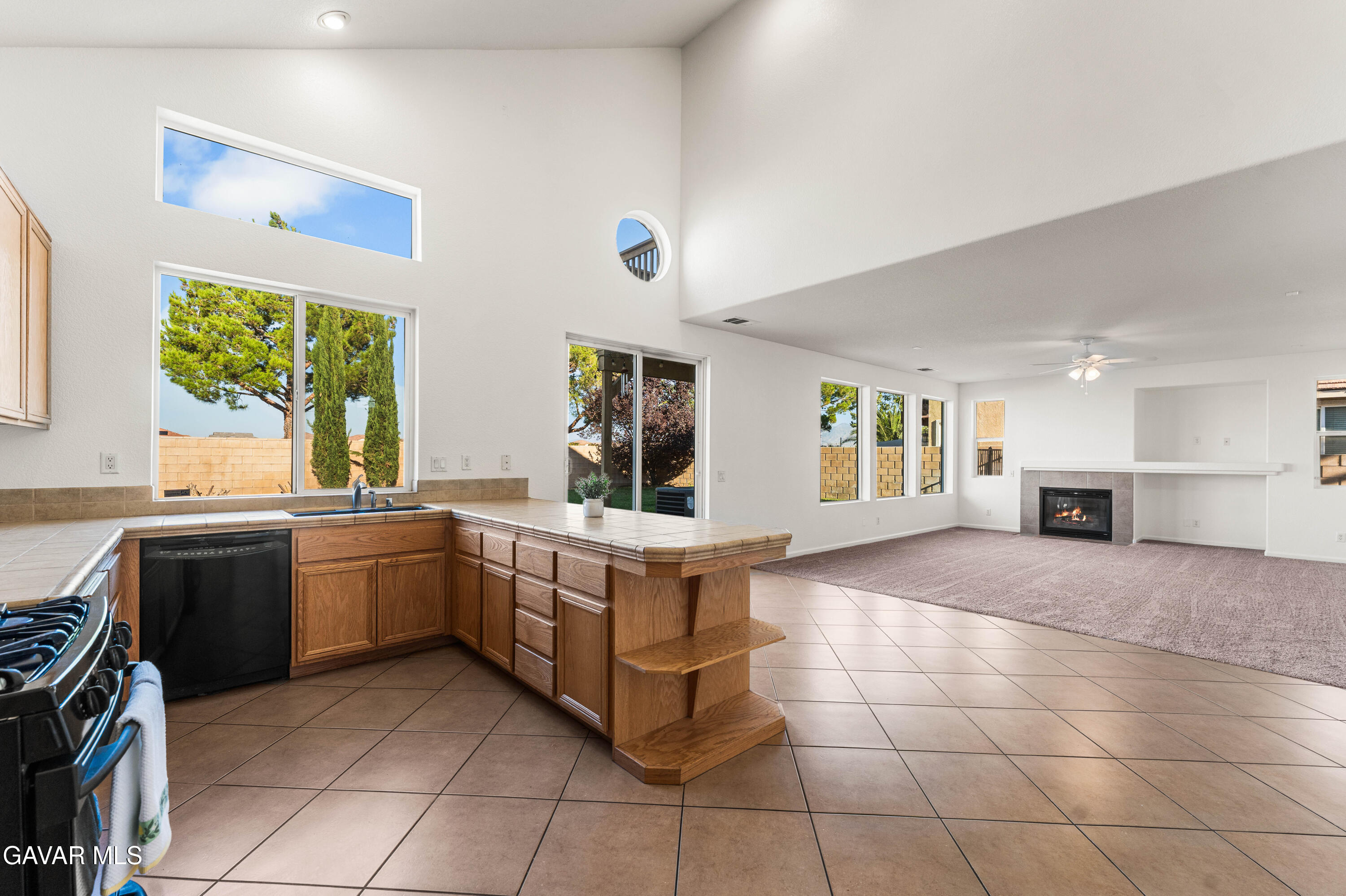 38208 Grant Drive Property Photo 18