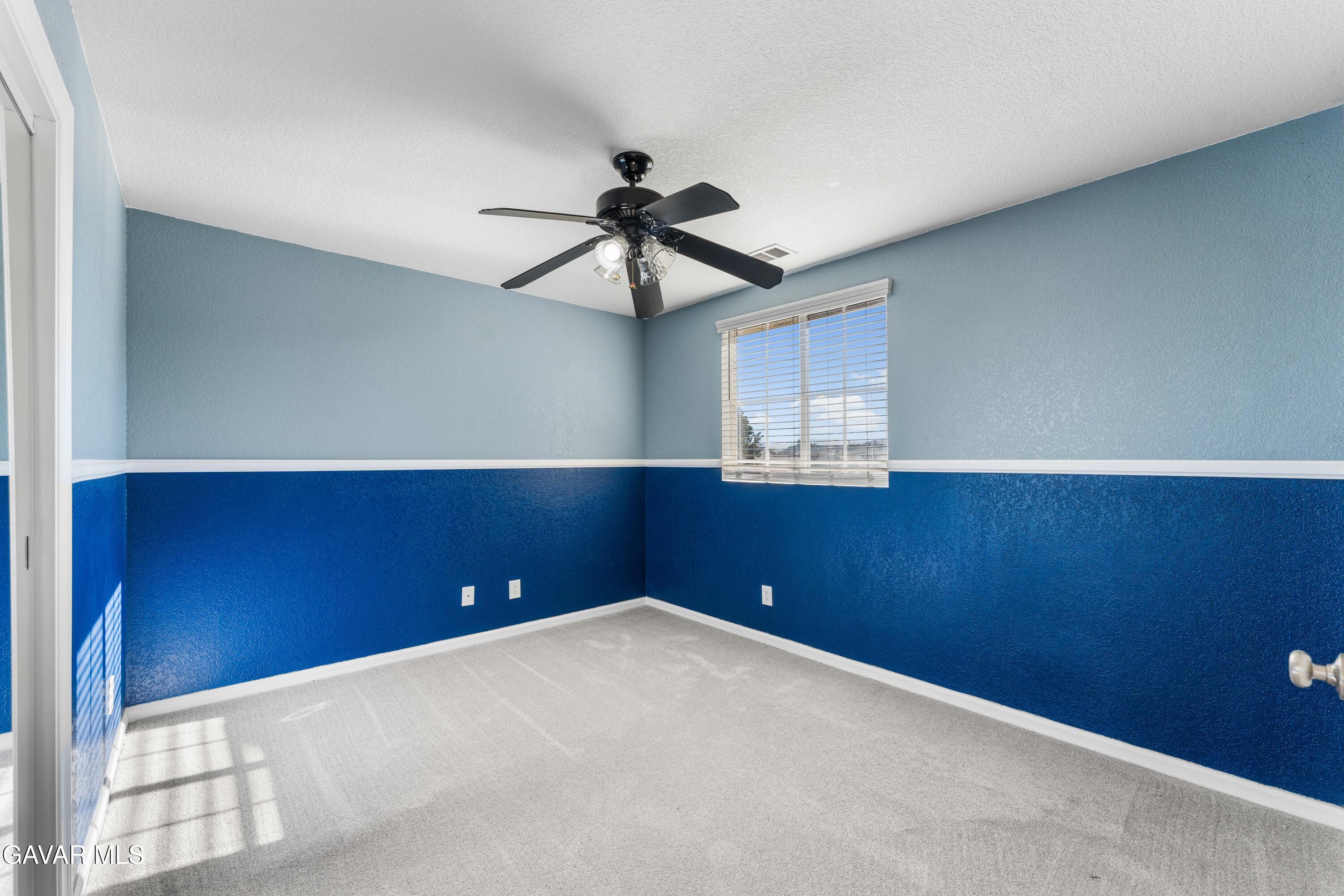 38208 Grant Drive Property Photo 25