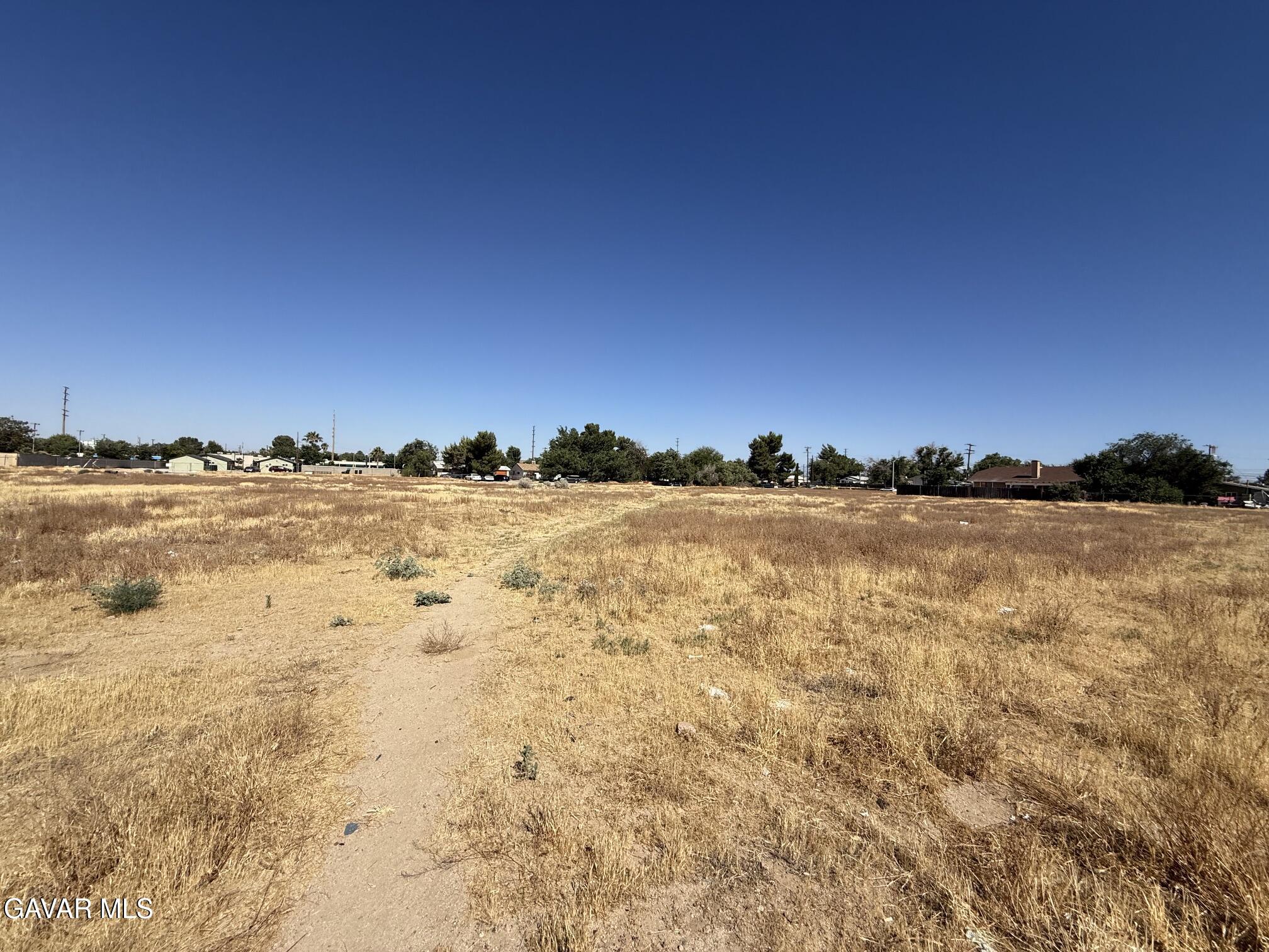 W Milling Property Photo 5