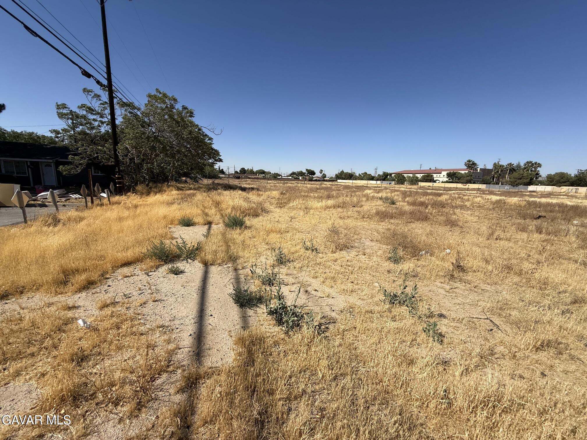 W Milling Property Photo 7