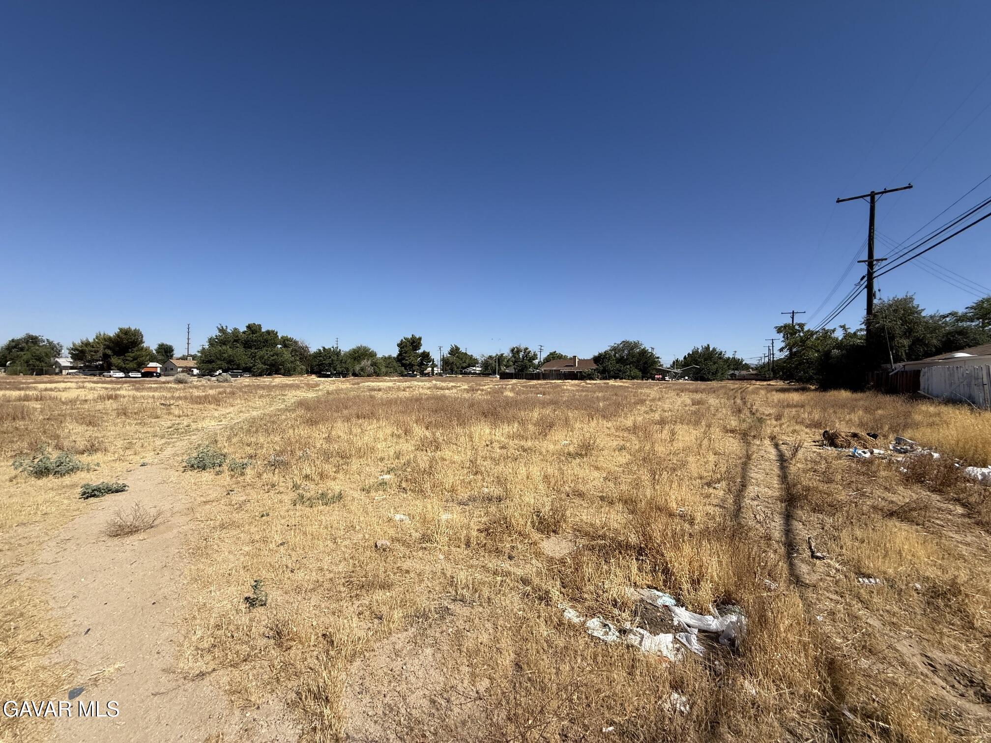 W Milling Property Photo 8